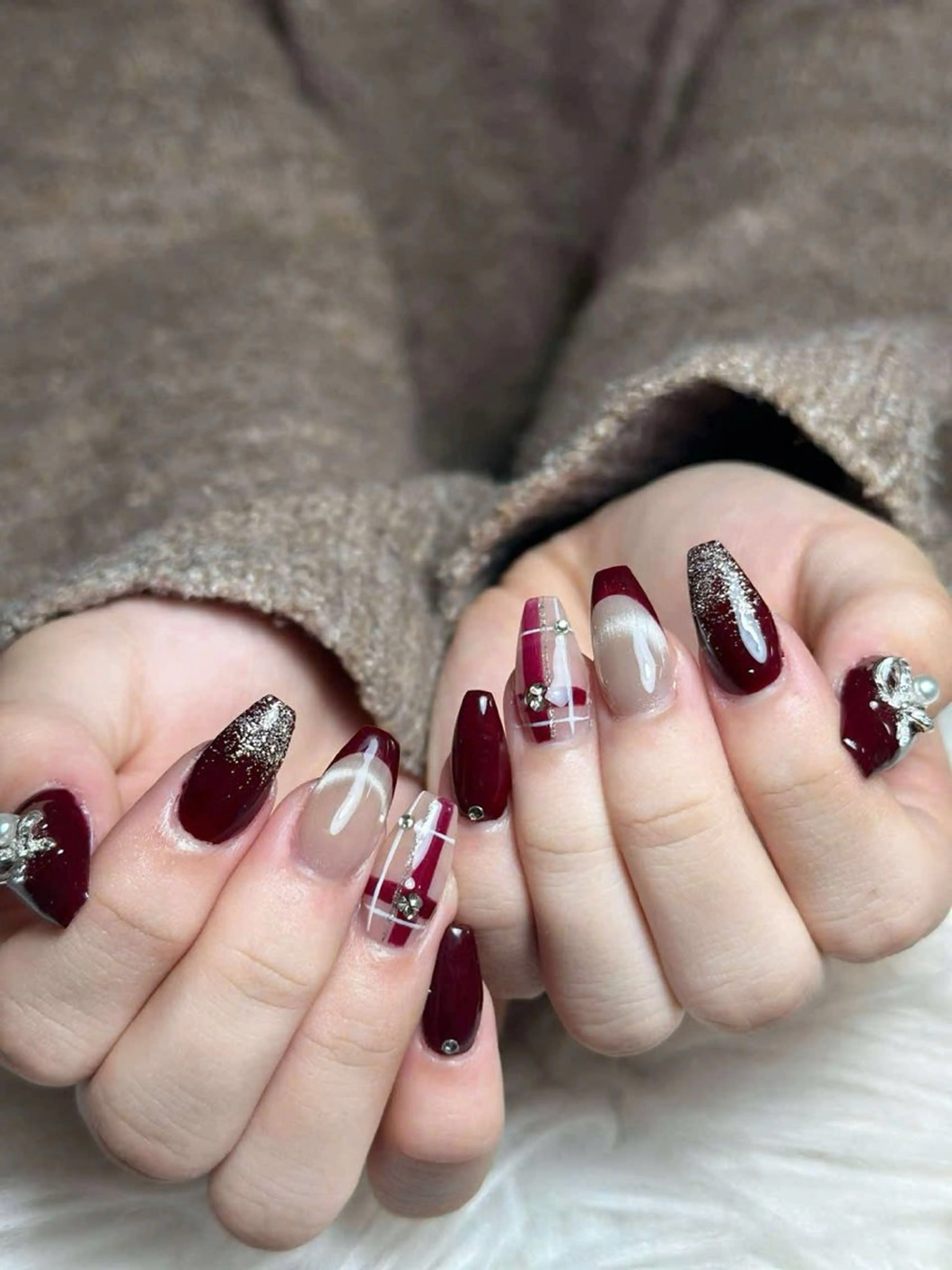 ネイル ジェルネイル 持ち込み ハンドネイル FUJI NAILSALONのネイルデザイン