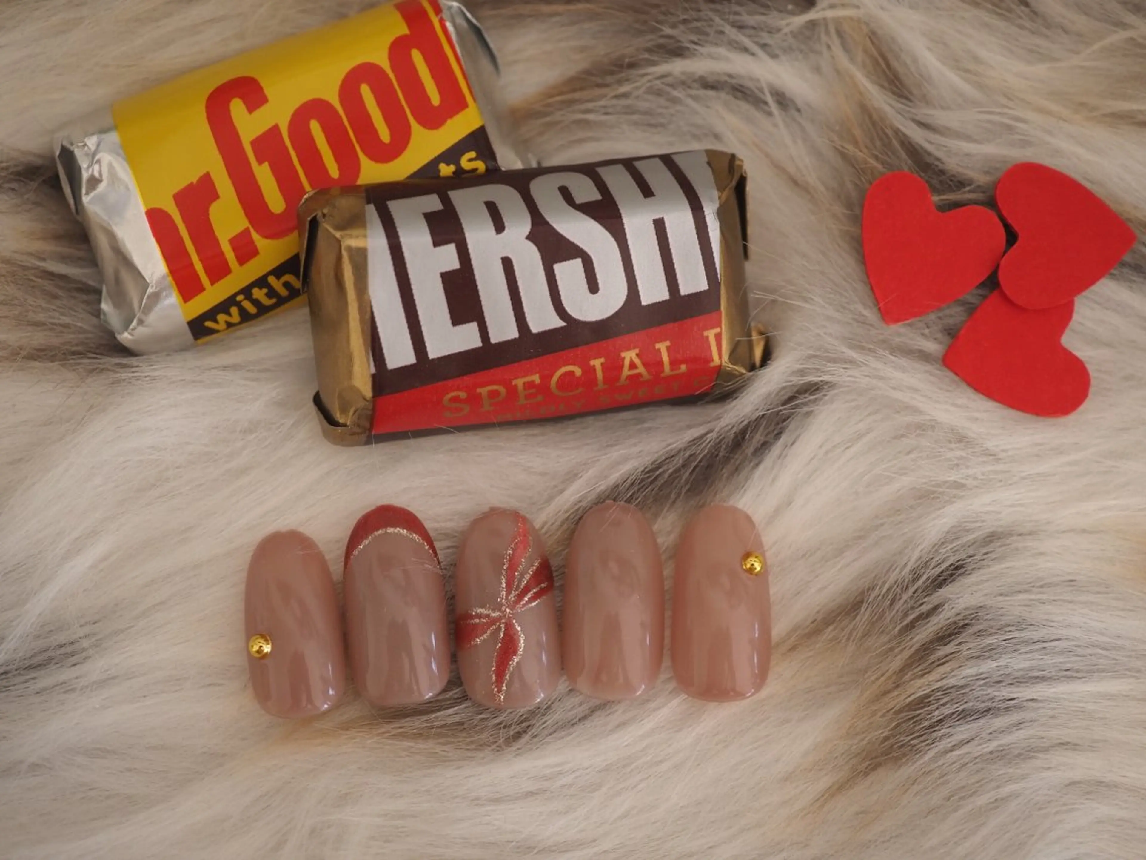 ネイル オーロラネイル フットネイル フレンチネイル ジェルネイル マグネットネイル kiki nail &brow二子玉川の眉毛・アイブロウイメージ