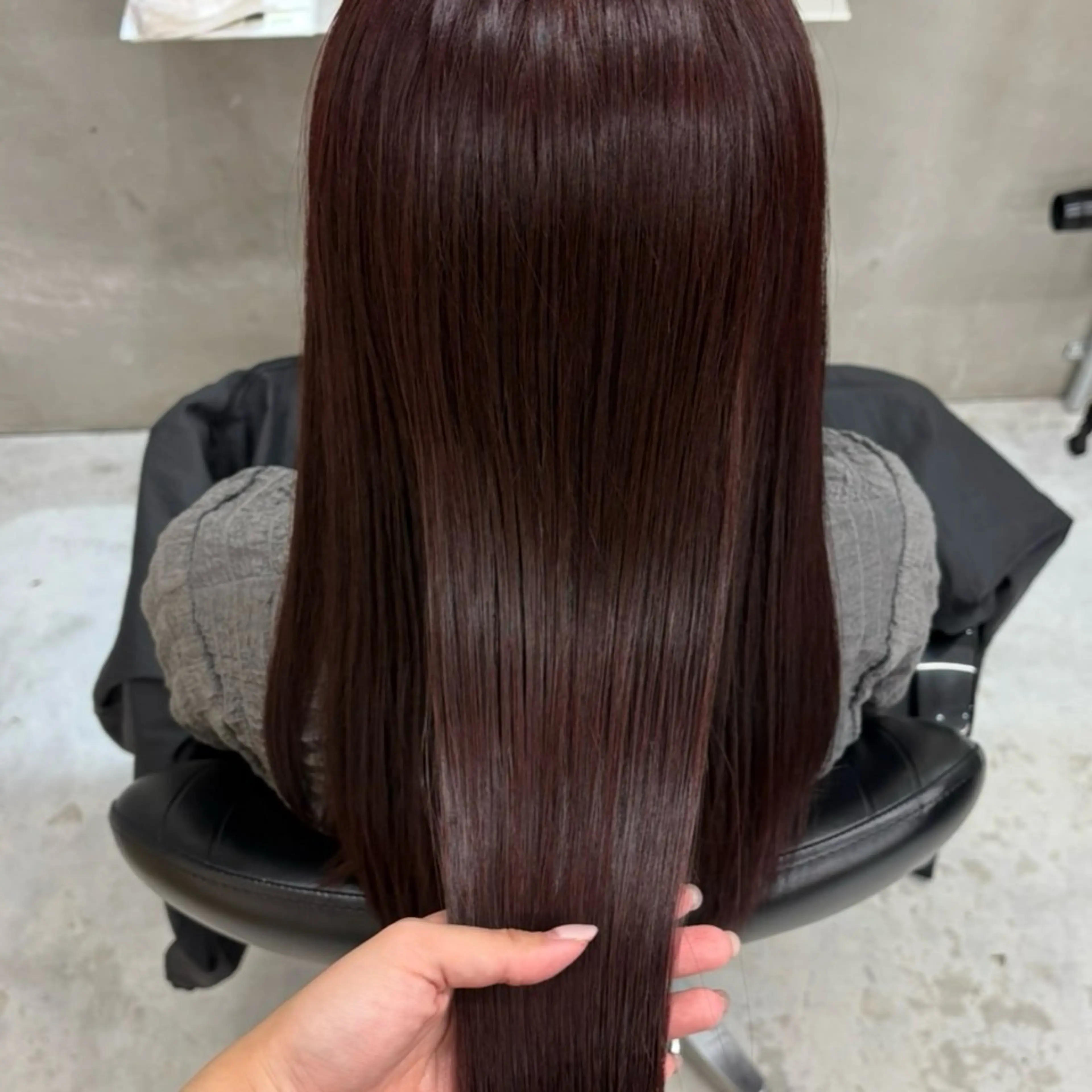 ロング レッドブラウン カット ヘアカラー 韓国レイヤー/暖色 カラー/KOTONEのヘアスタイル