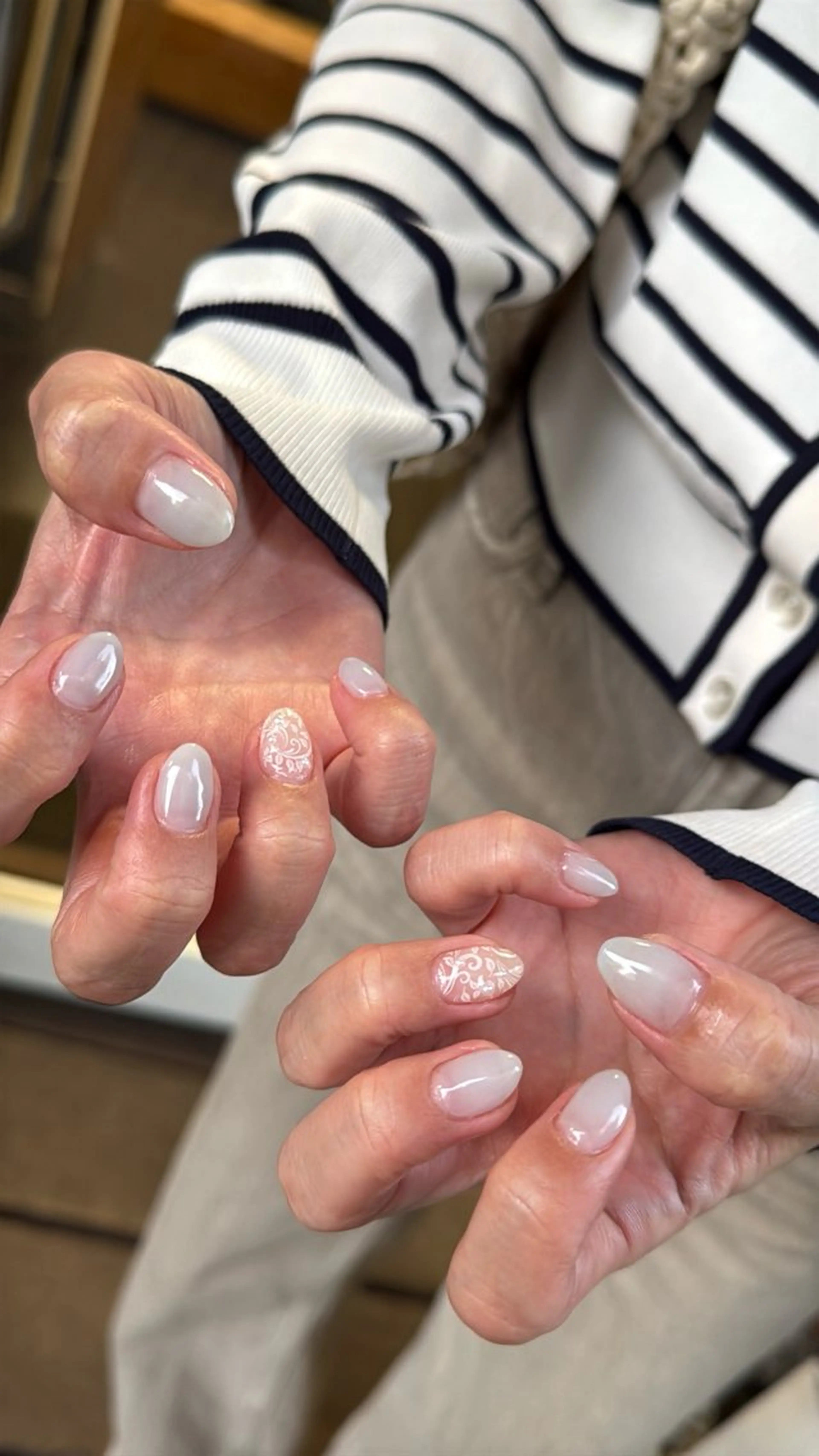 ネイル フラッシュネイル フラッシュマグ フットネイル フレンチネイル 韓国ネイル ハンドネイル SAKU nail 作島茜のネイルデザイン