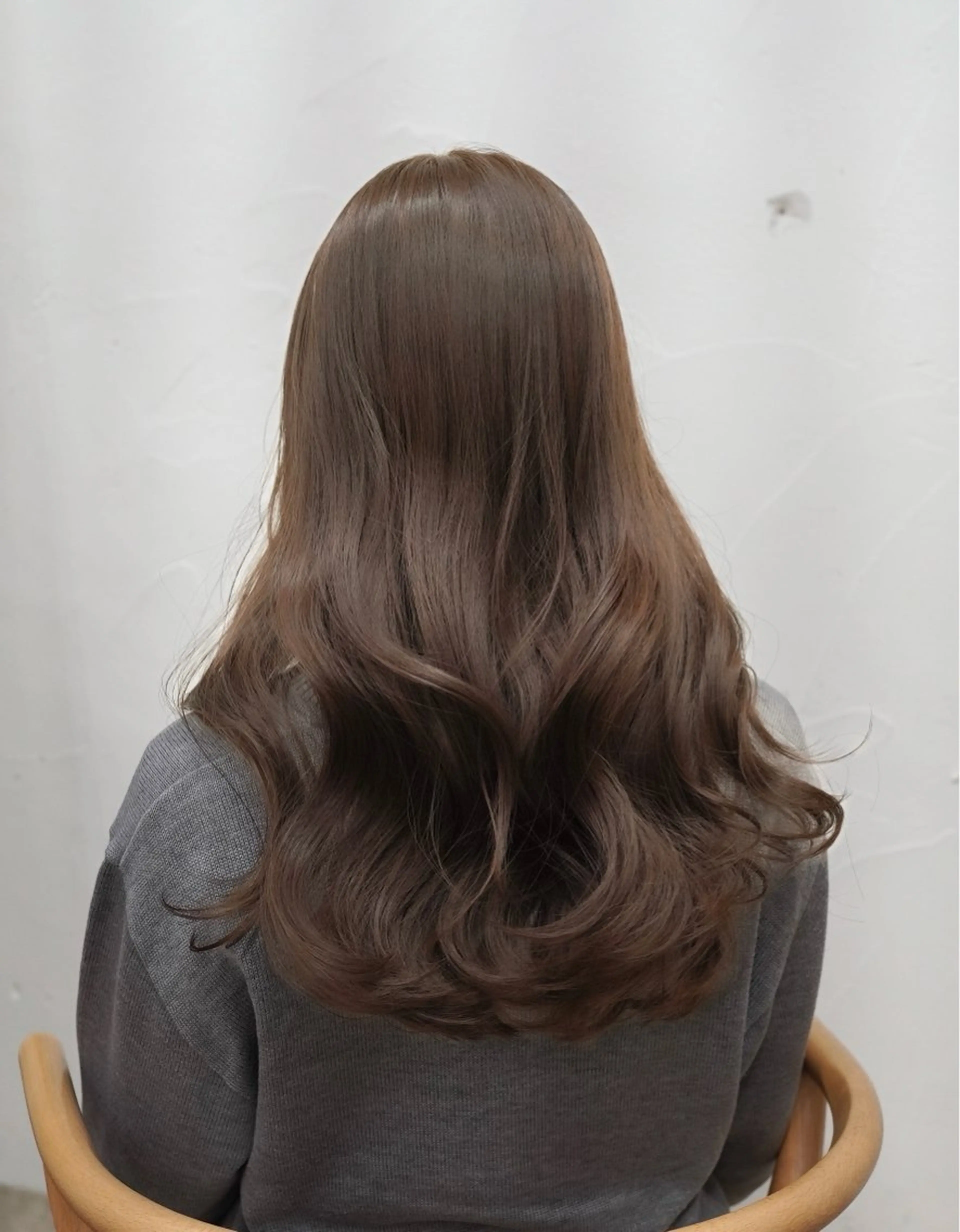 ロング カラー ベージュカラー ヘーゼル ヘアカラー トリートメント 🪞透けヘア髪質改善 艶ベージュ/nagiのヘアスタイル