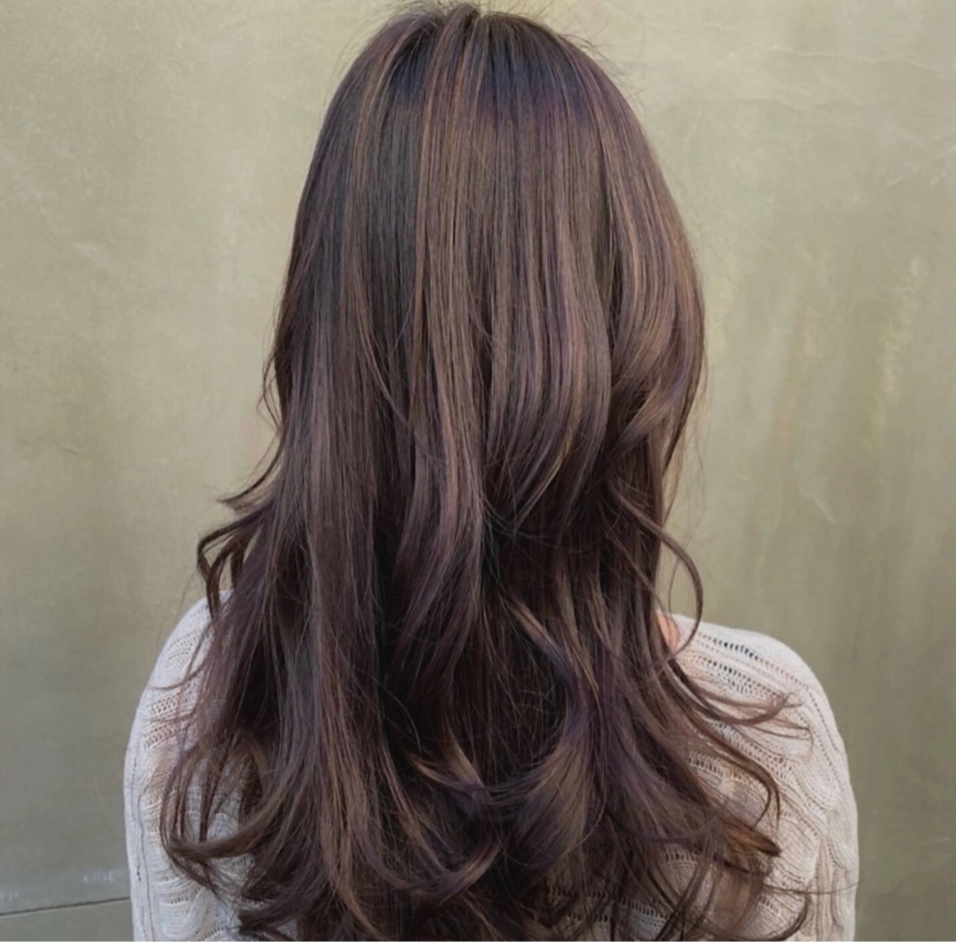 ロング カラー かわの ひとしのヘアスタイル