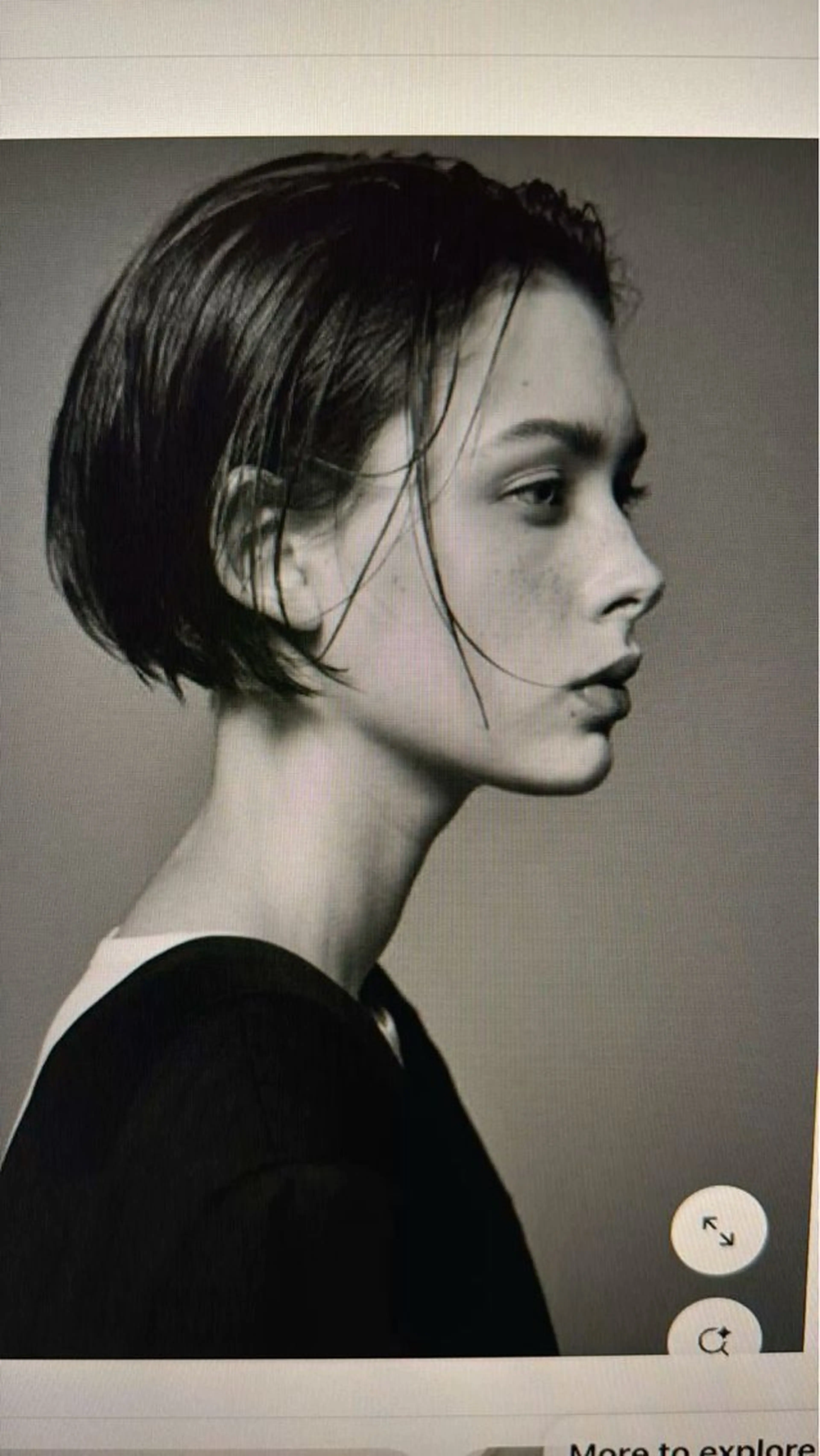 ショート サノ アオイのヘアスタイル