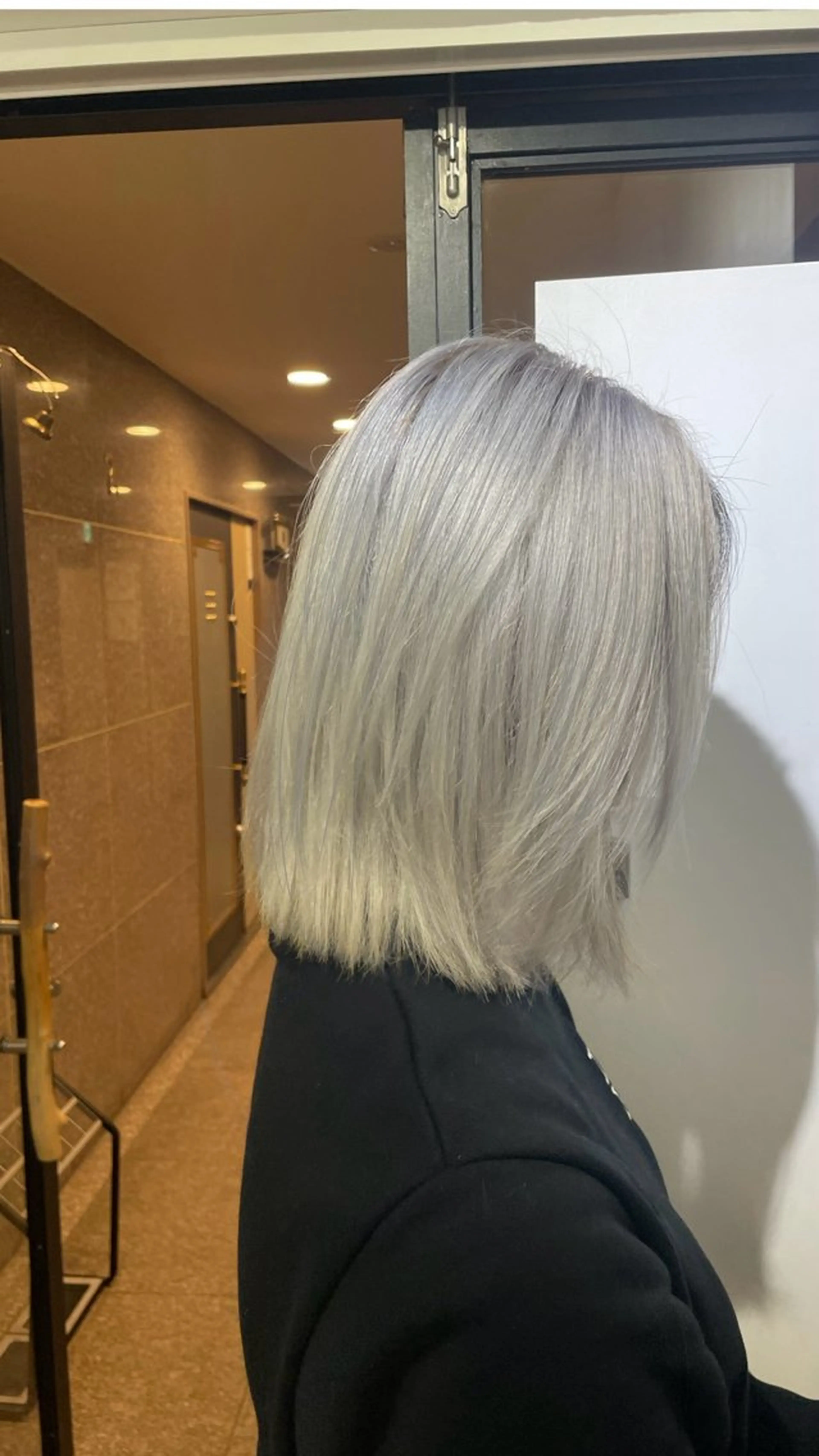ショート カラー 中下 優光のヘアスタイル