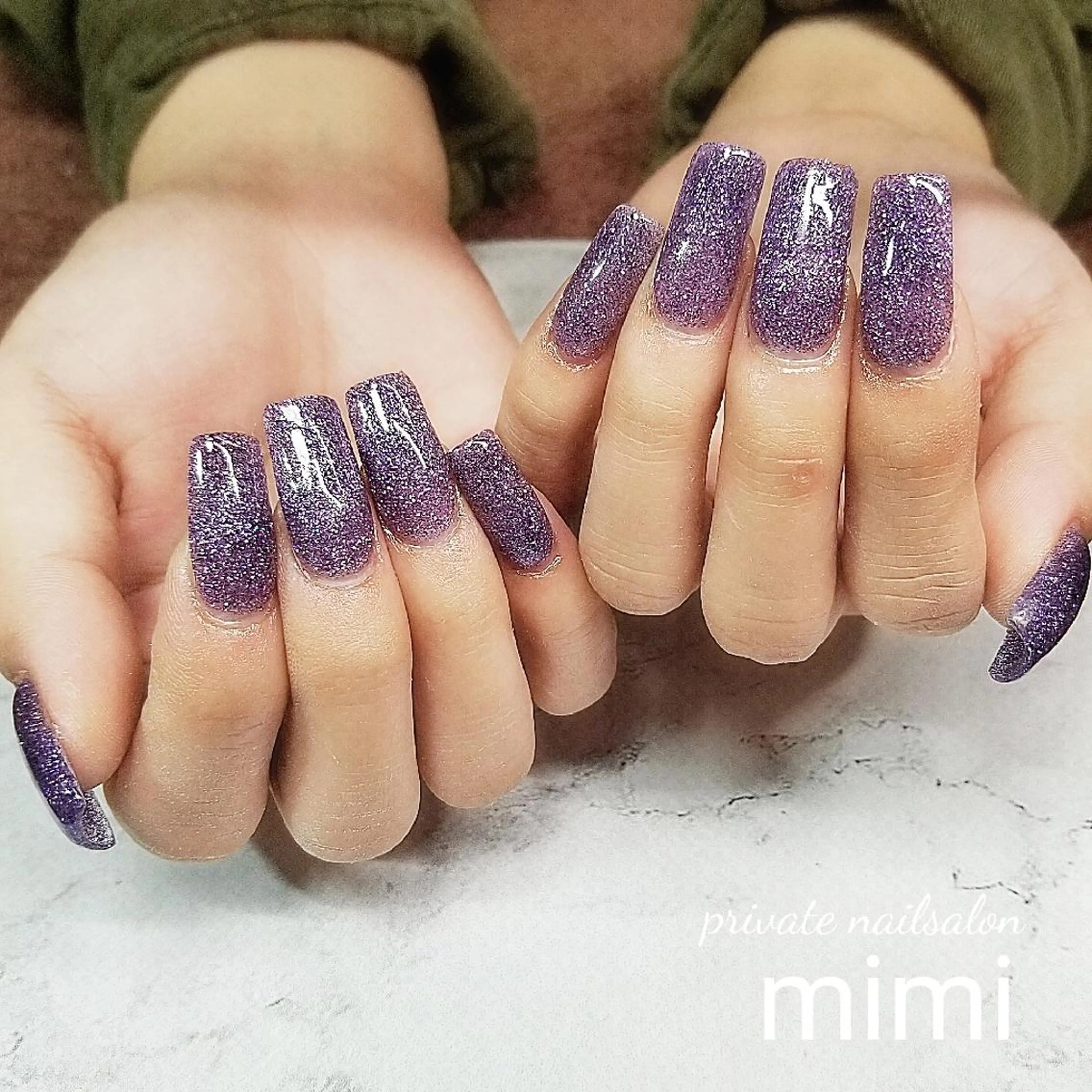 ネイル ラメ(グリッター) パープル スクエアネイル ハンドネイル 博多ネイル ｍｉｍｉのネイルデザイン