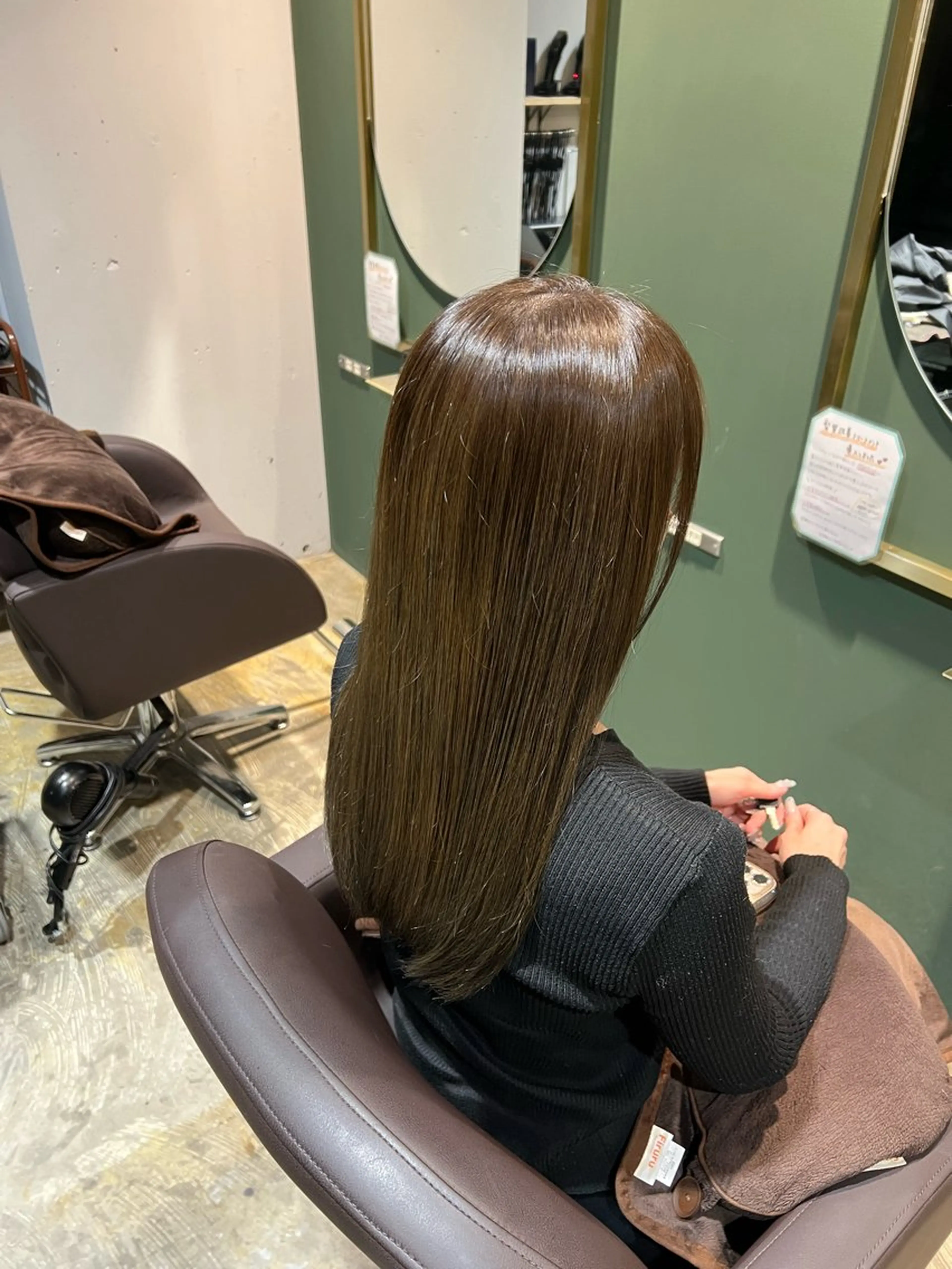 セミロング カラー ブリーチ グレージュ ブリーチなしカラー カラースペシャリスト しょう🧑🏼‍🎨のヘアスタイル