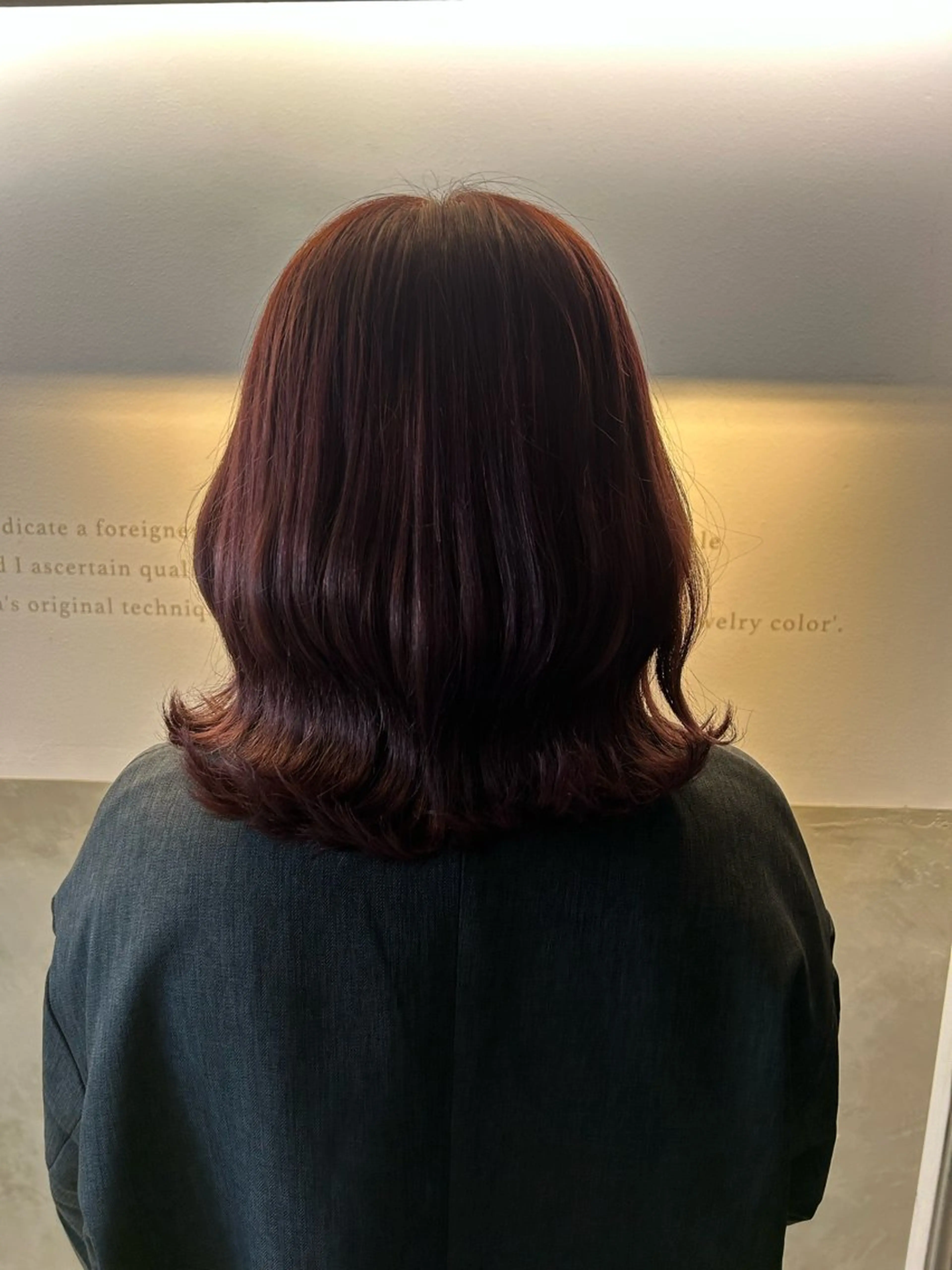 ミディアム カラー ブリーチ レッドカラー ヘアカラー 【 ViVIE 】 とものその他イメージ