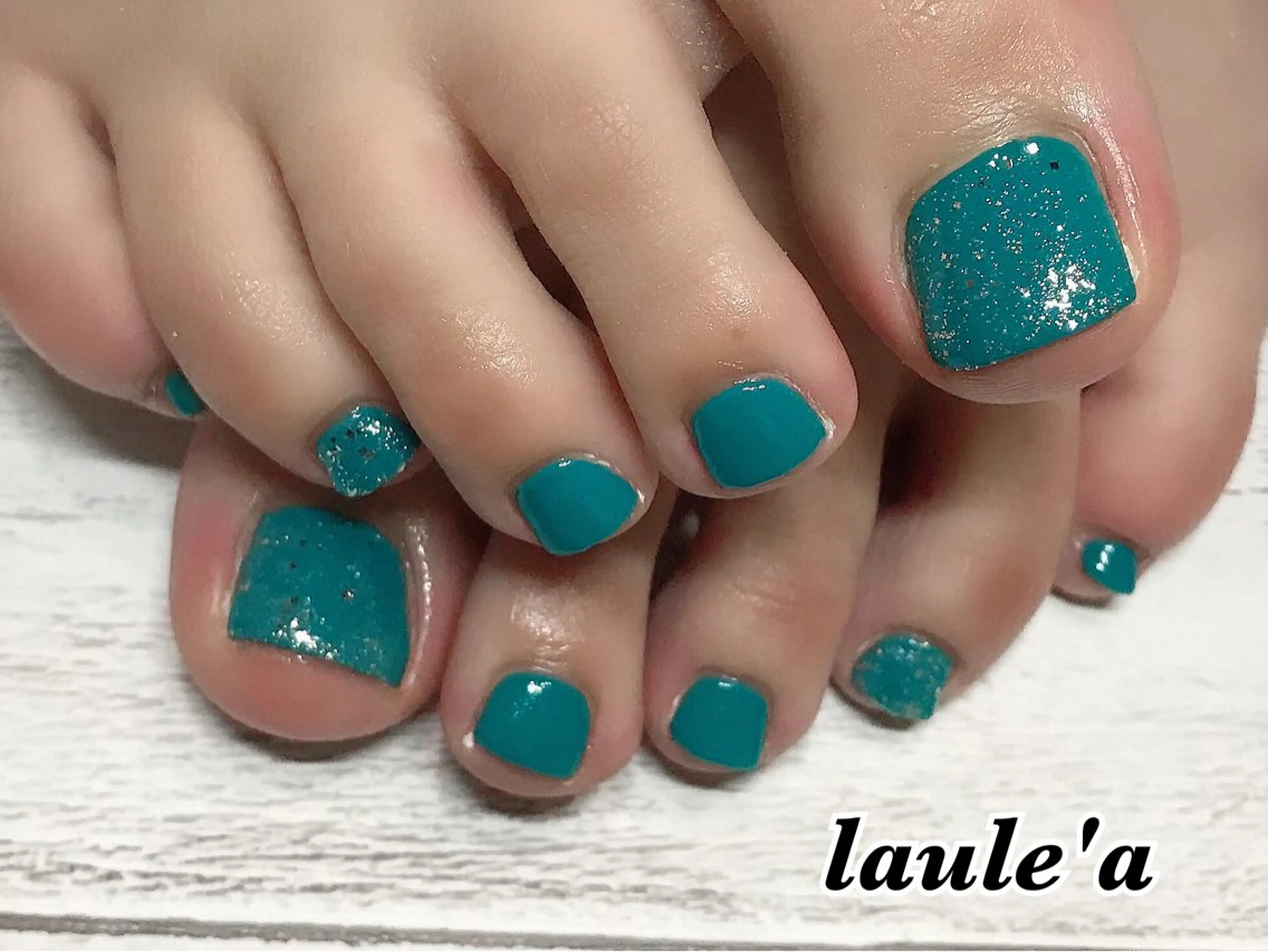 フット　ワンカラー/ラメ【オフあり】の写真