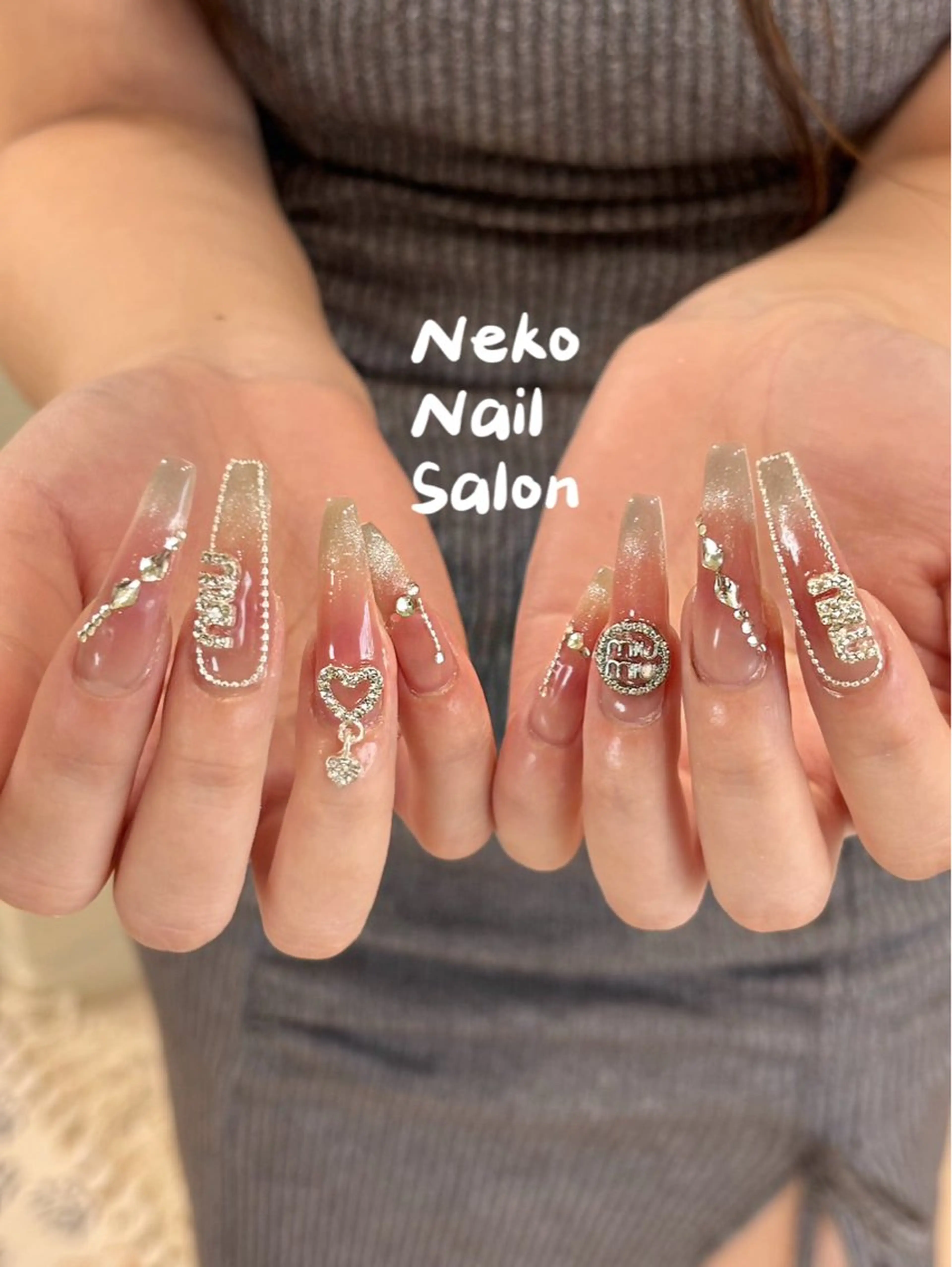 ネイル ロングネイル neko nailのネイルデザイン