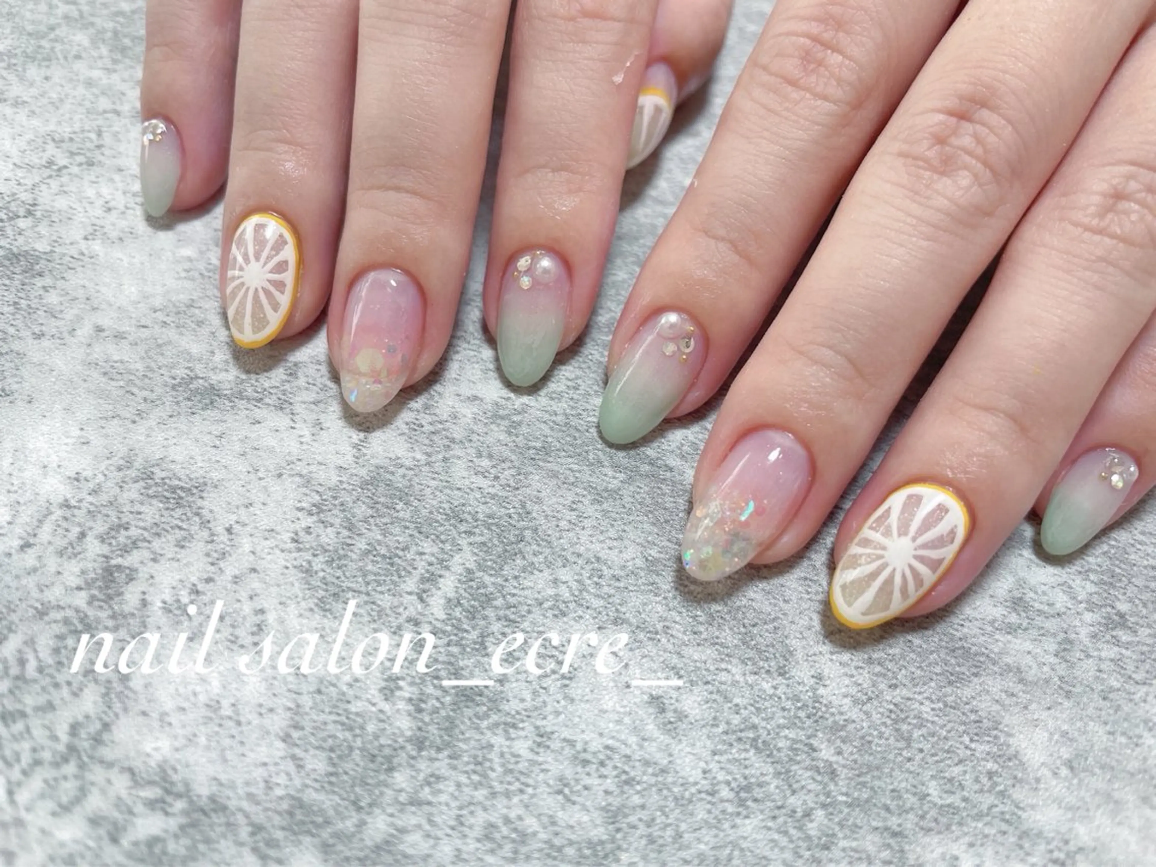 ネイル 持ち込み nail salon _ecre_のネイルデザイン