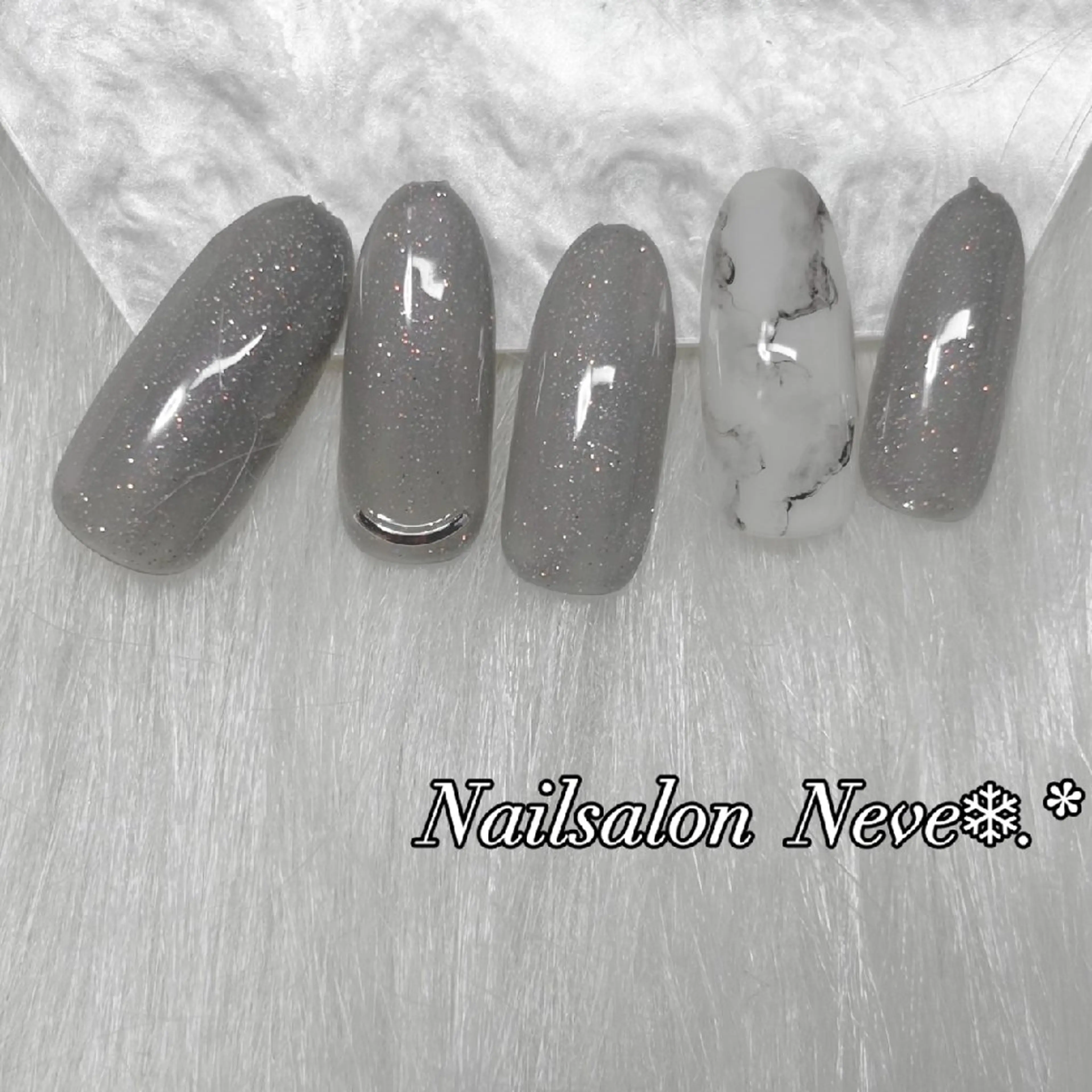 ネイル Nailsalon Neve❄︎.*のネイルデザイン