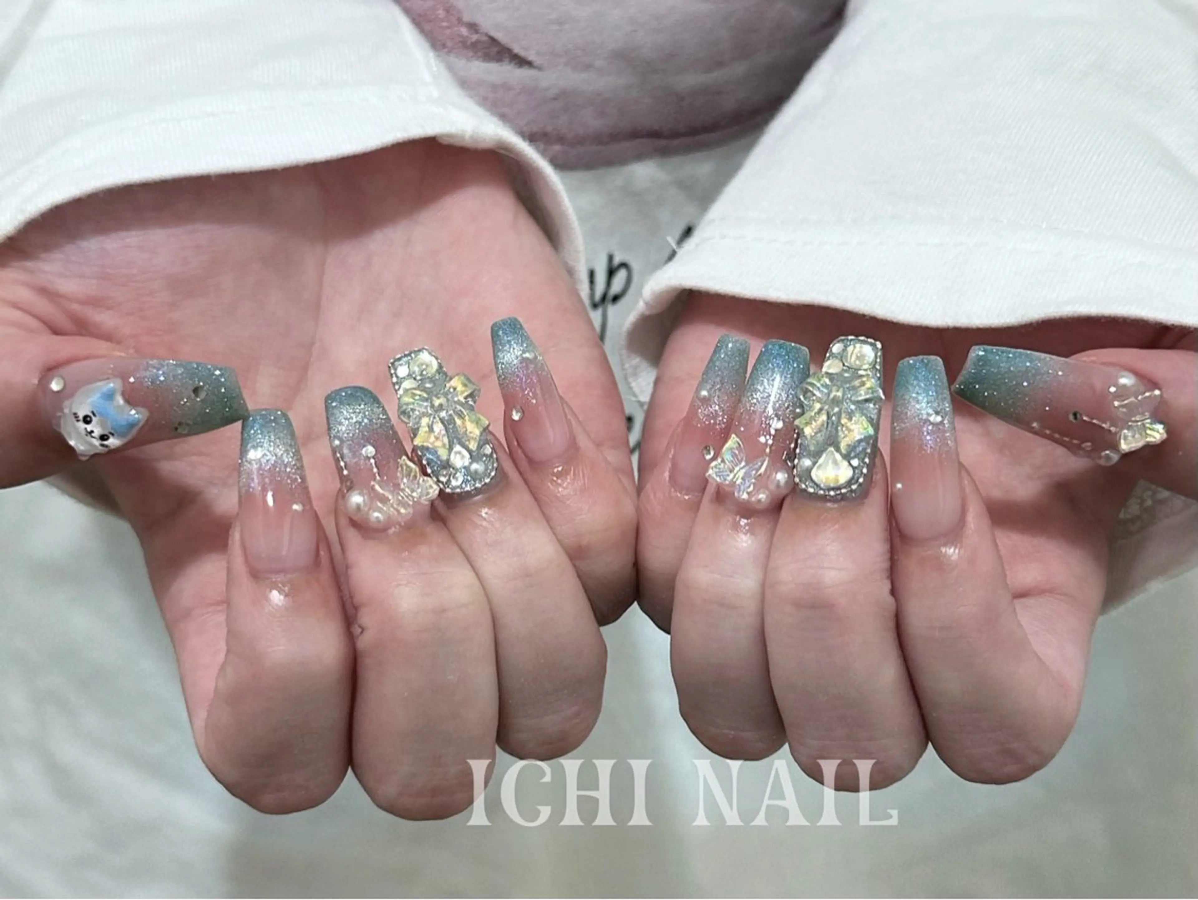 ネイル ハンドネイル 🧚🏻‍♀️ NOHA🎀のネイルデザイン