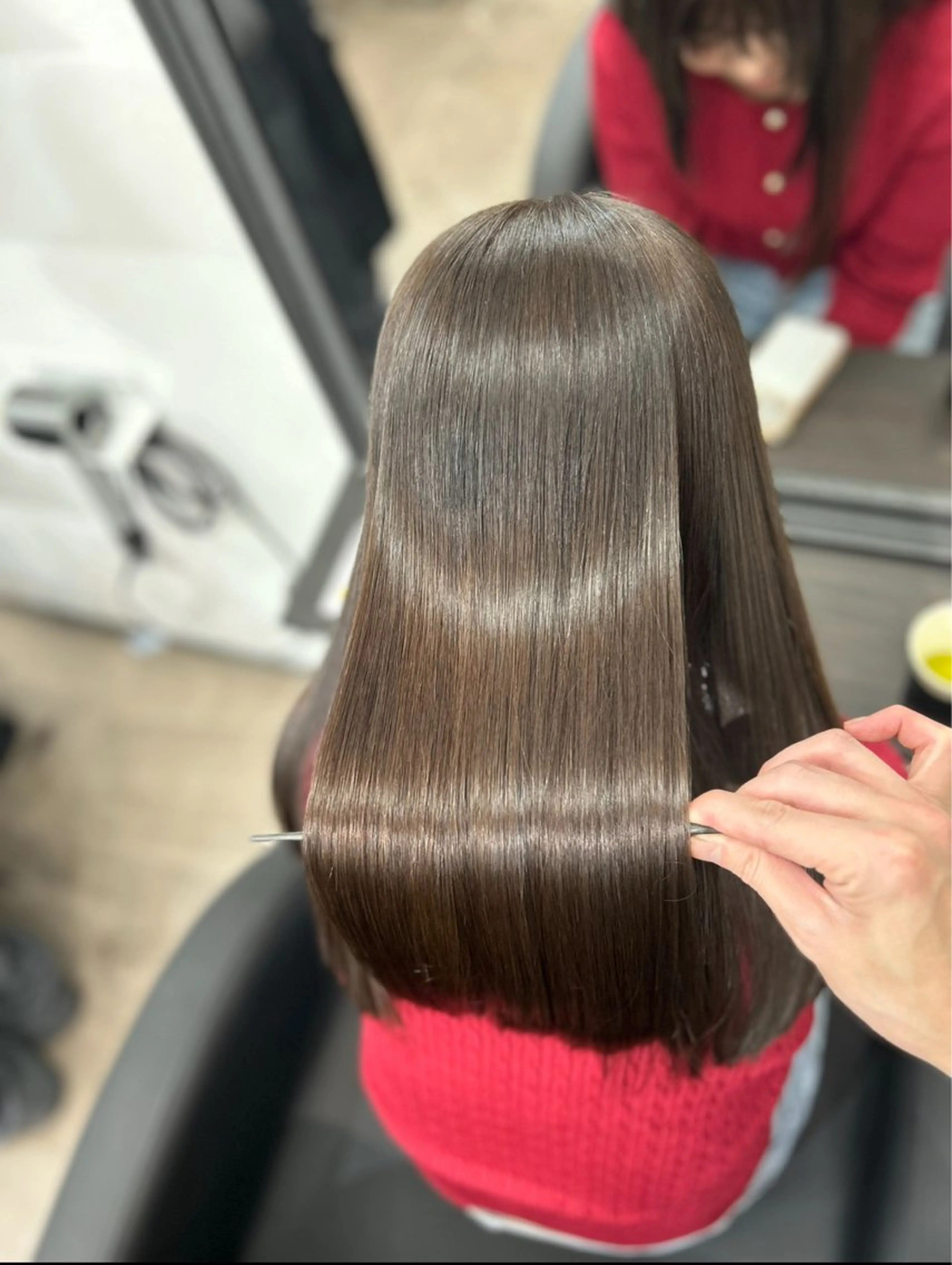 セミロング トリートメント カット ヘアカラー トリートメント 野村 泰平のヘアスタイル