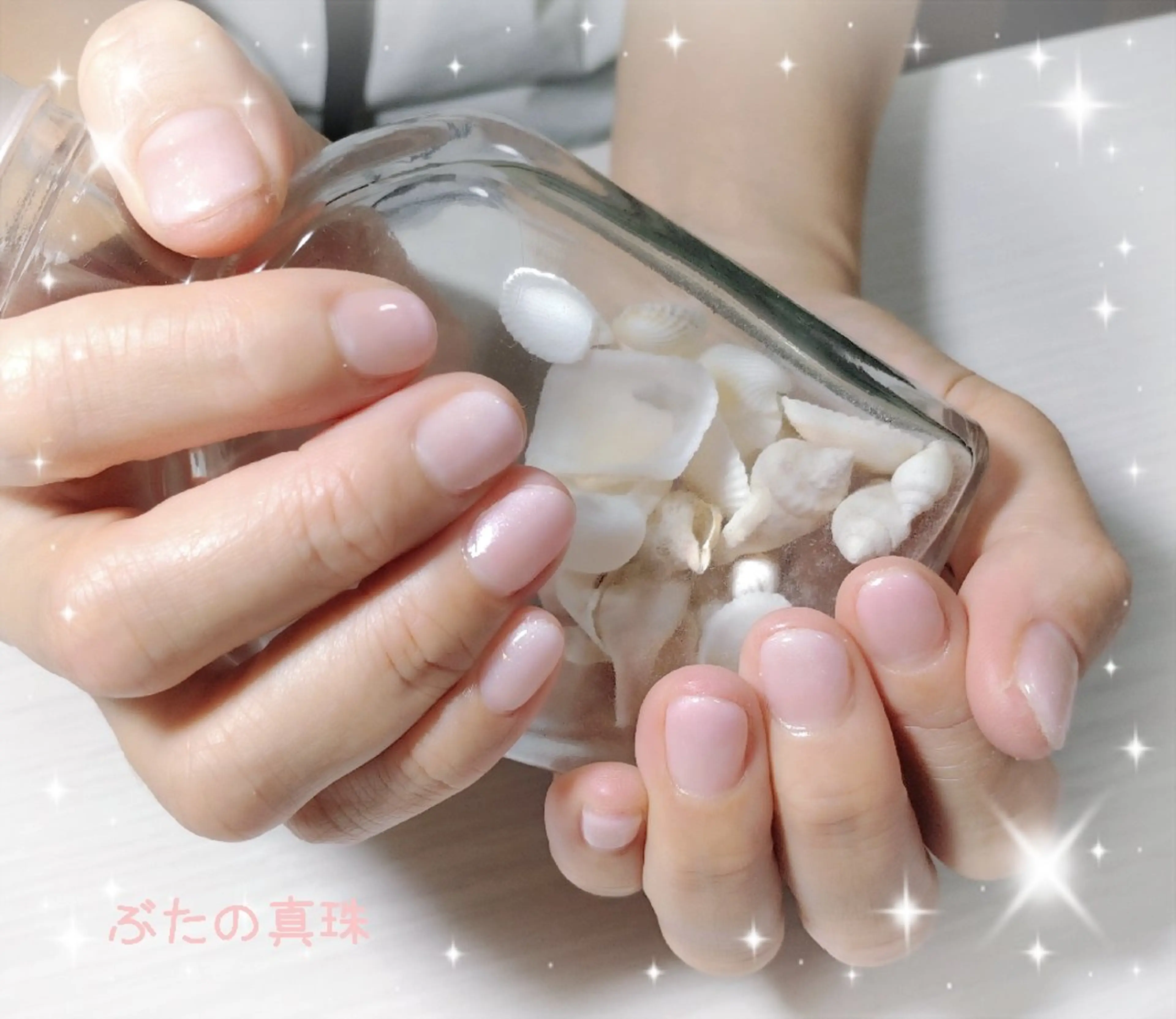 ネイル グラデーション ピンク ホワイト ハンドネイル 林 珠里のネイルデザイン