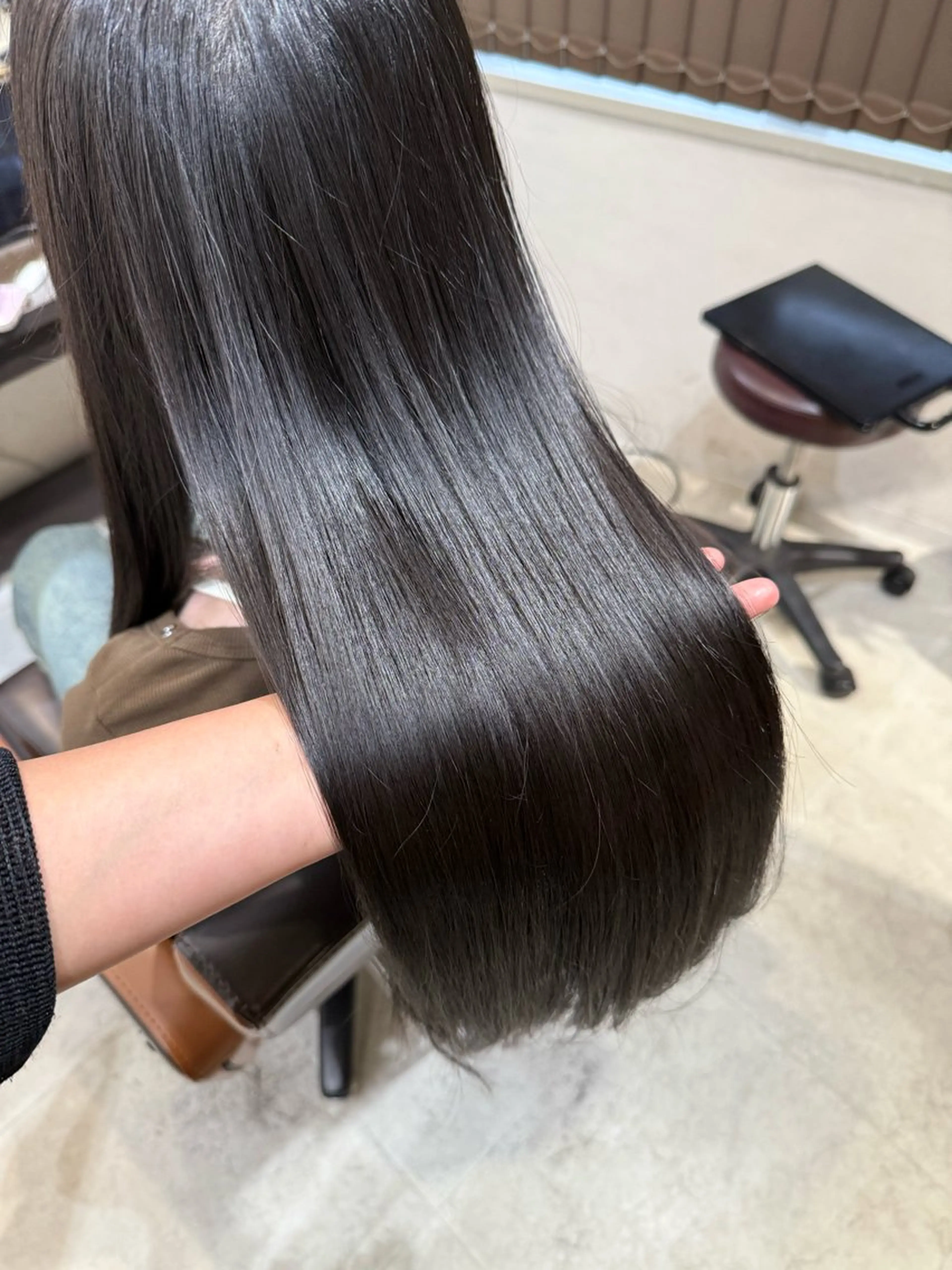 セミロング カット 縮毛矯正 🍊髪質改善🍊縮毛 矯正🍊濱野紗奈🍊のヘアスタイル