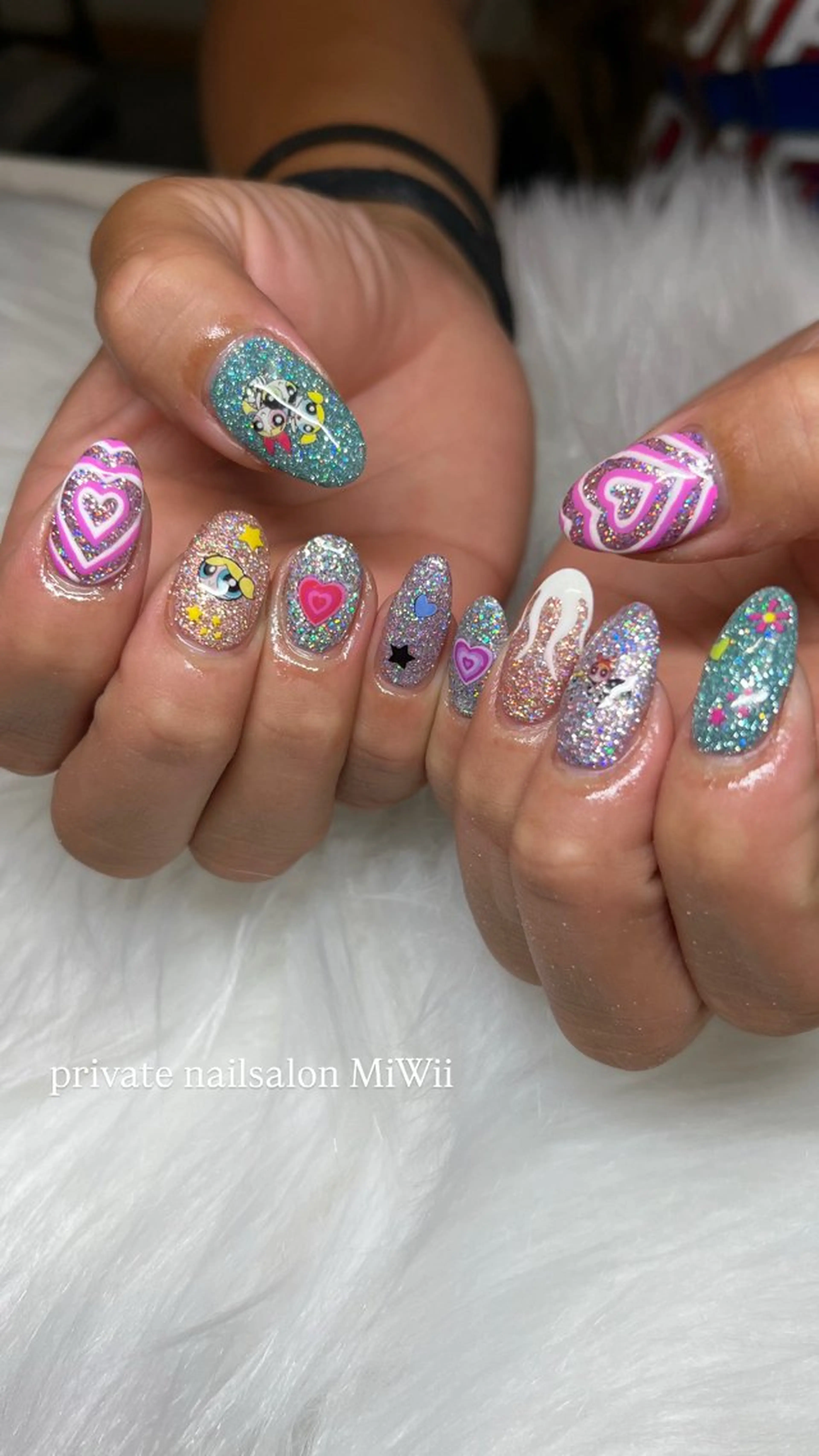 ネイル ハンドネイル 𝐧𝐚𝐢𝐥 𝐌𝐢𝐖𝐢𝐢のネイルデザイン