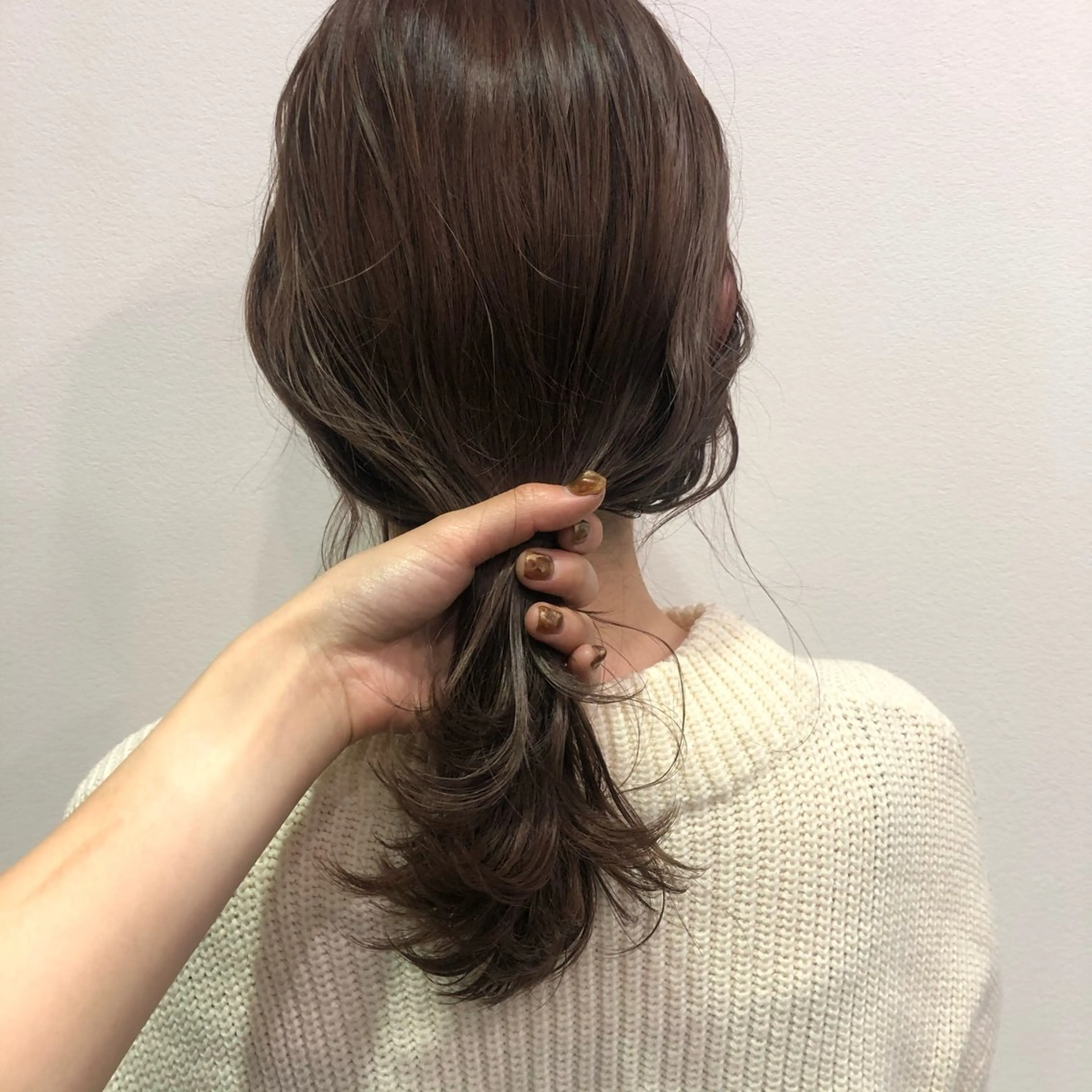 セミロング カラー 透明感カラー グレージュ ヘアカラー トリートメント CARICIA 白木 由里加/新栄のヘアスタイル