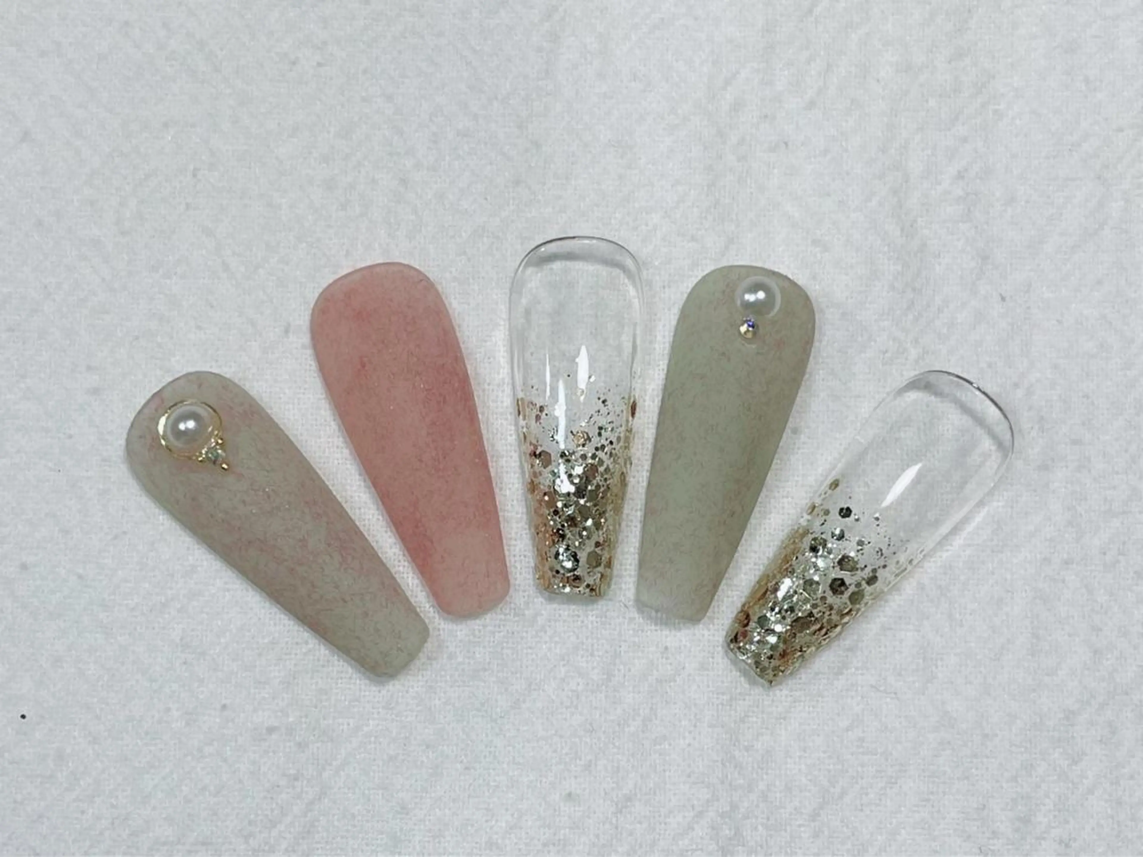 ネイル lucky nail 歌舞伎町のネイルデザイン