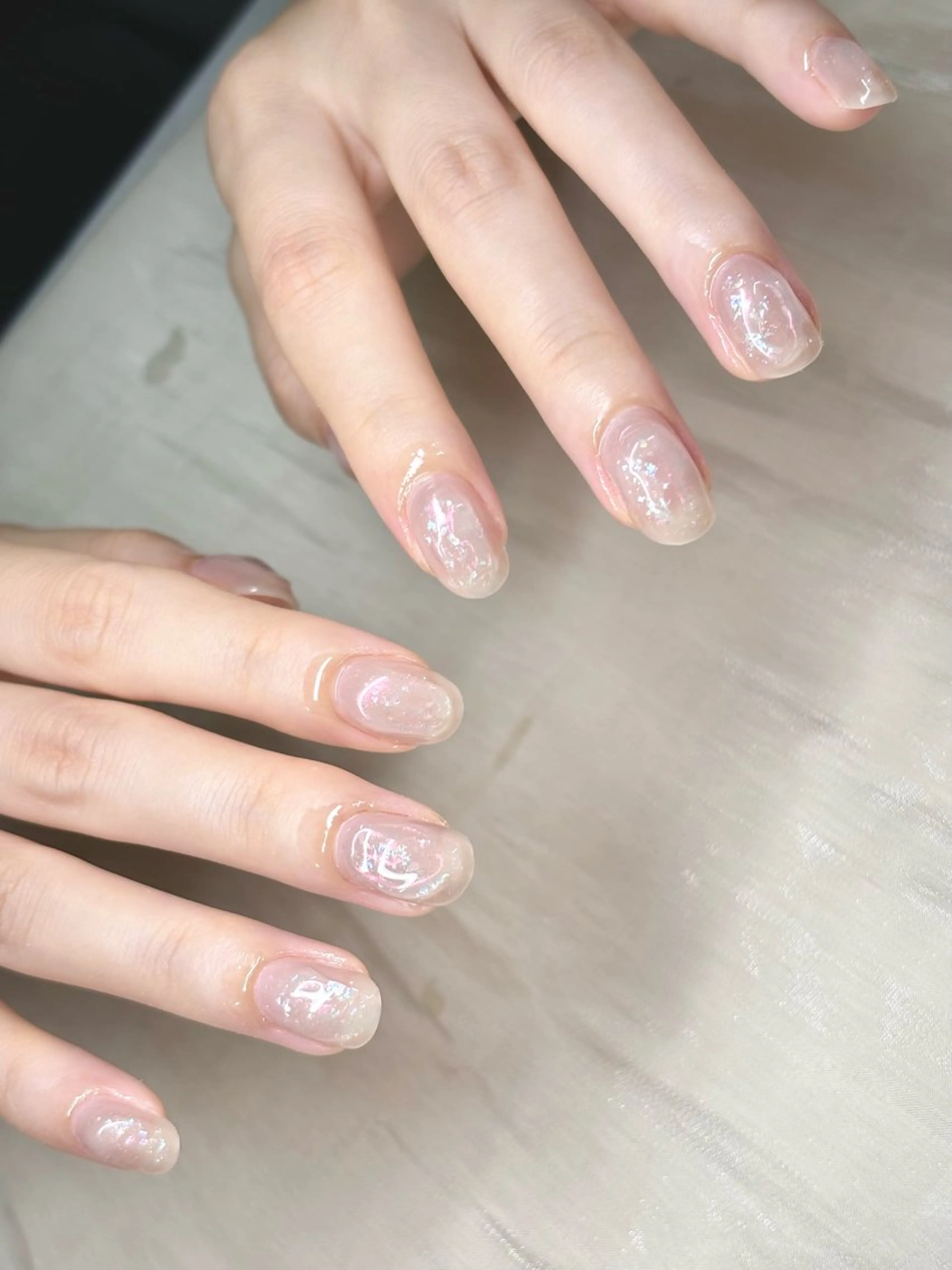 ネイル ニュアンスネイル ぷっくりネイル ETE LUNA NAILのネイルデザイン