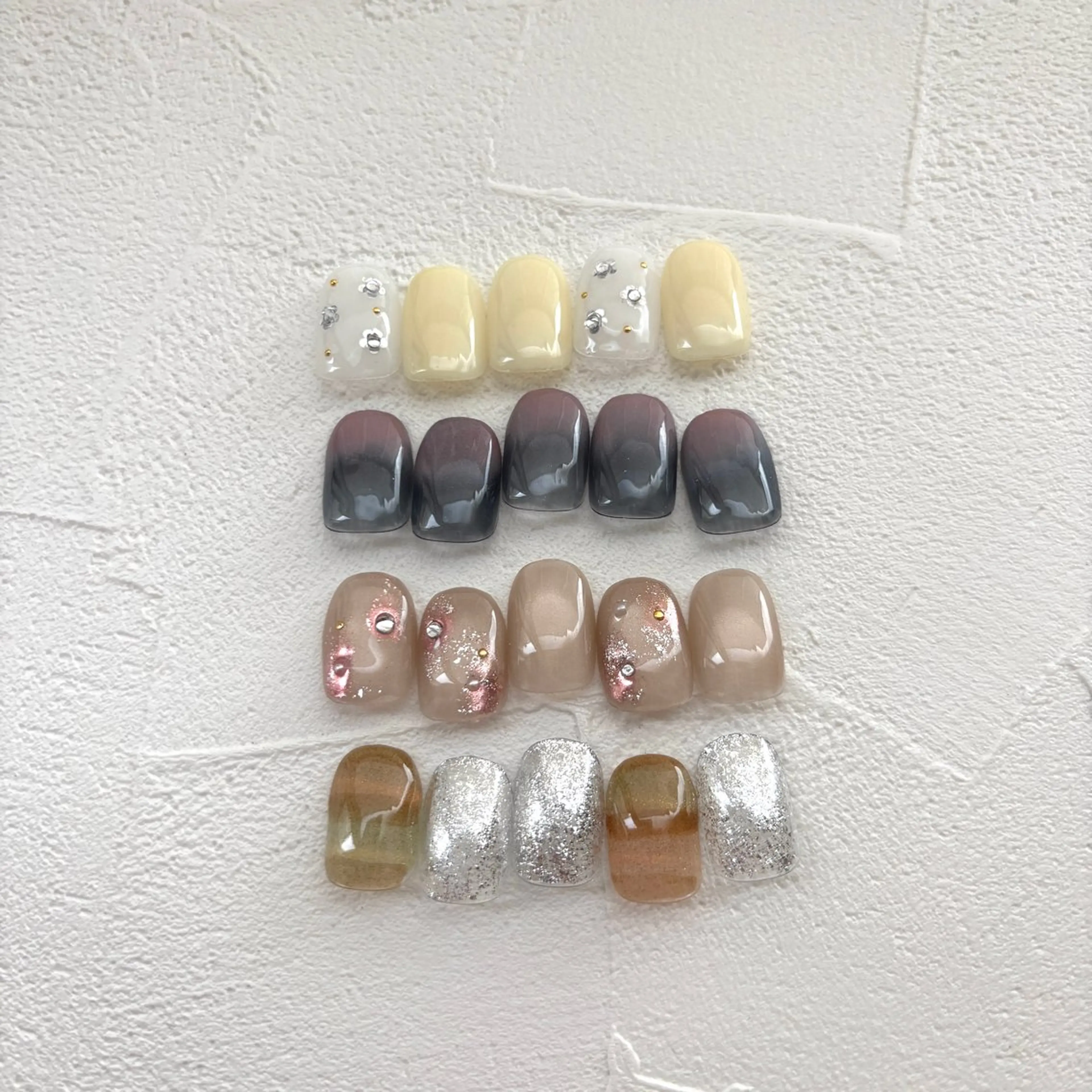 【hand】4月サンプル（シンプル）の写真