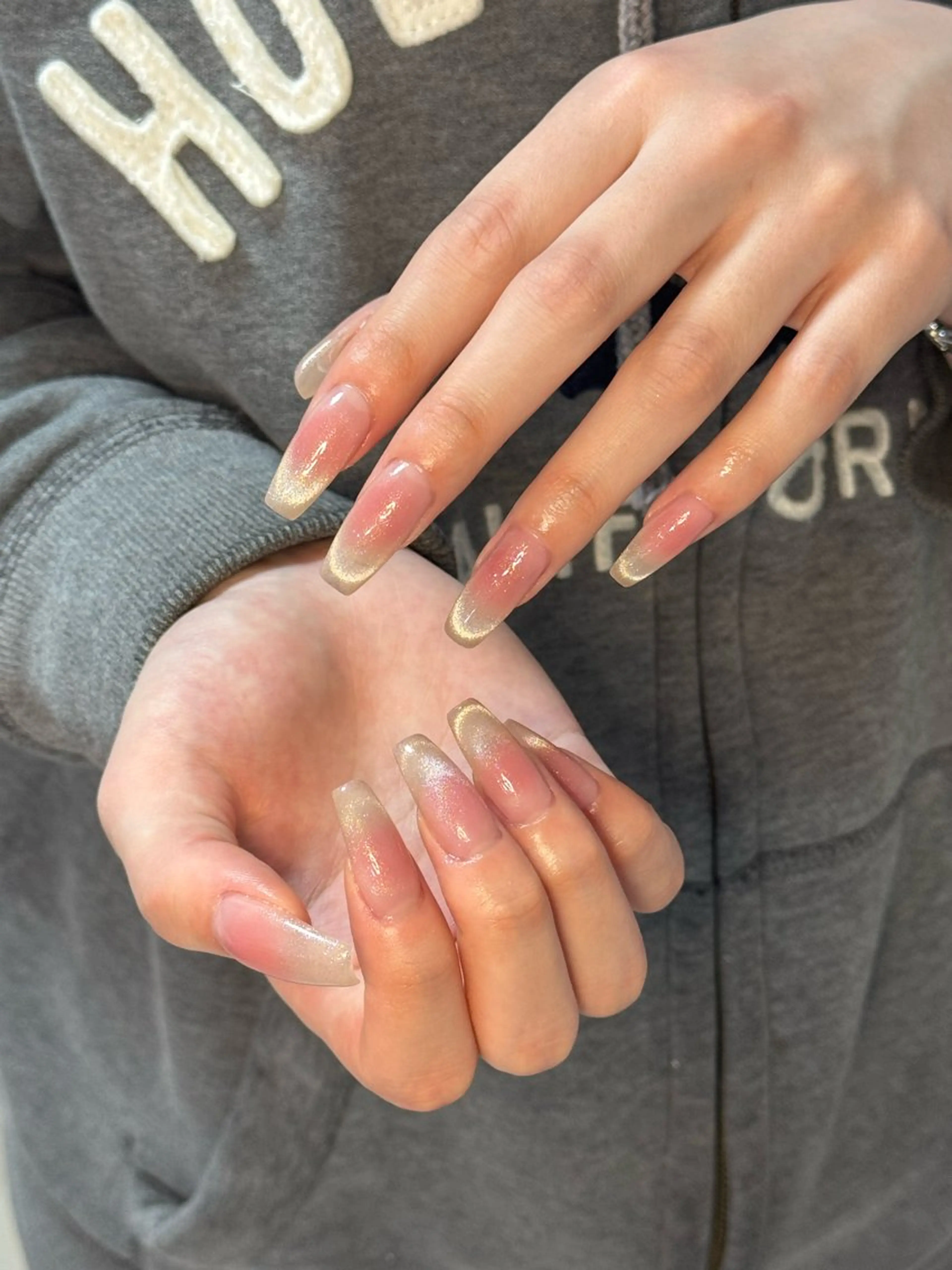 ネイル アートネイル オーロラネイル チークネイル フレンチネイル ガラスフレンチ ハンドネイル 🎀🎀YooLi Nail Salonのネイルデザイン