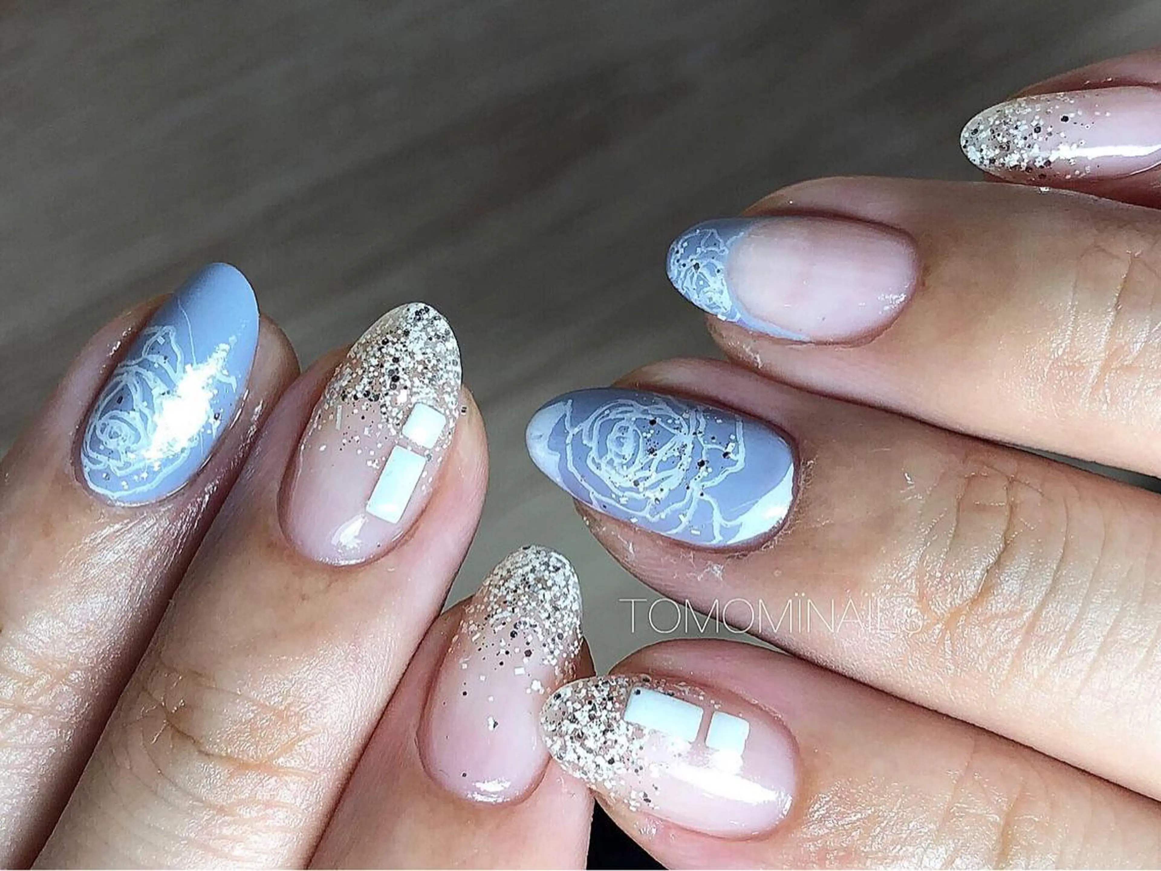 ネイル private salon TOMOMINAILs所属・TOMOMI NAILsのネイルデザイン