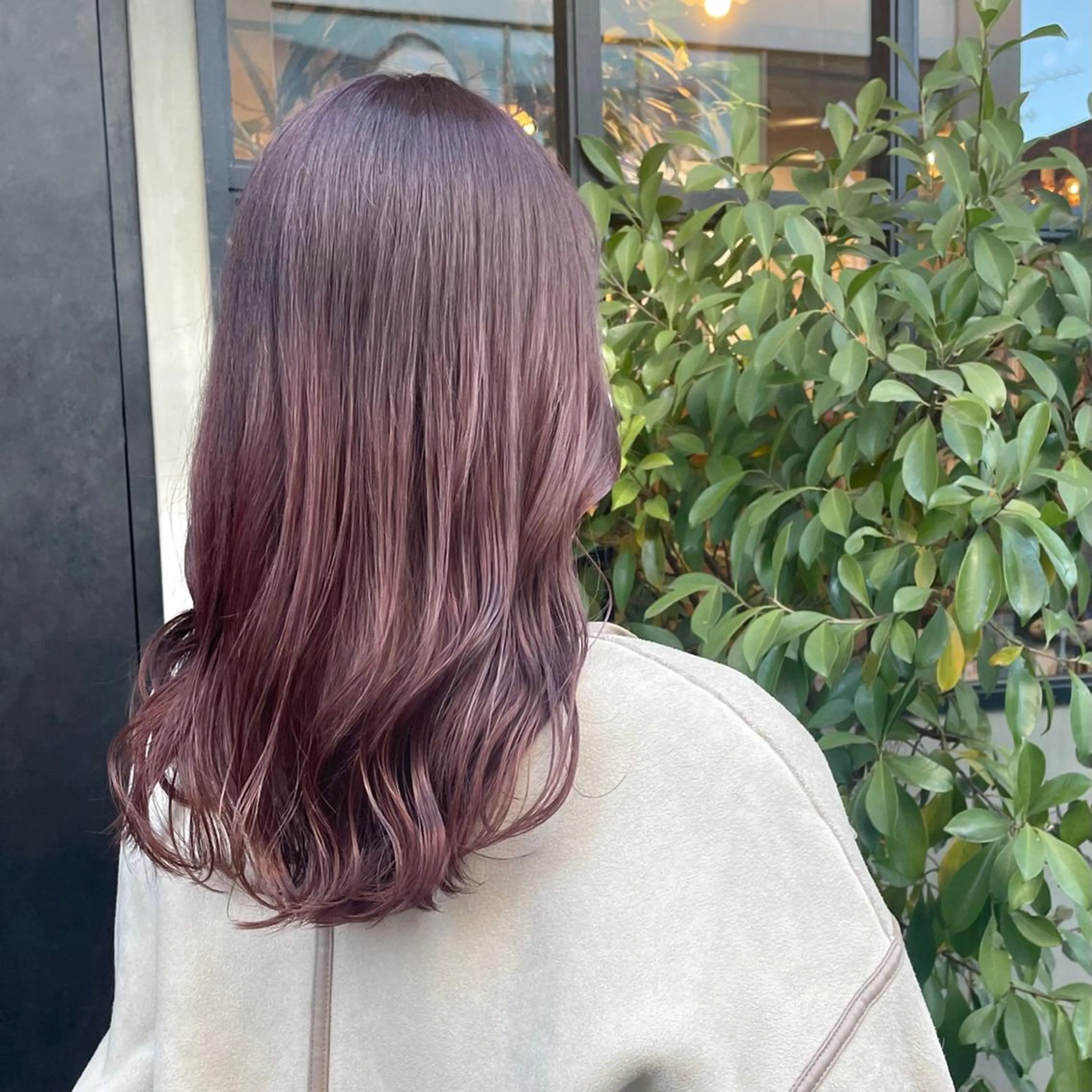 ミディアム カラー ブラウンカラー ピンクカラー ピンクブラウン 竹内 春奈のヘアスタイル