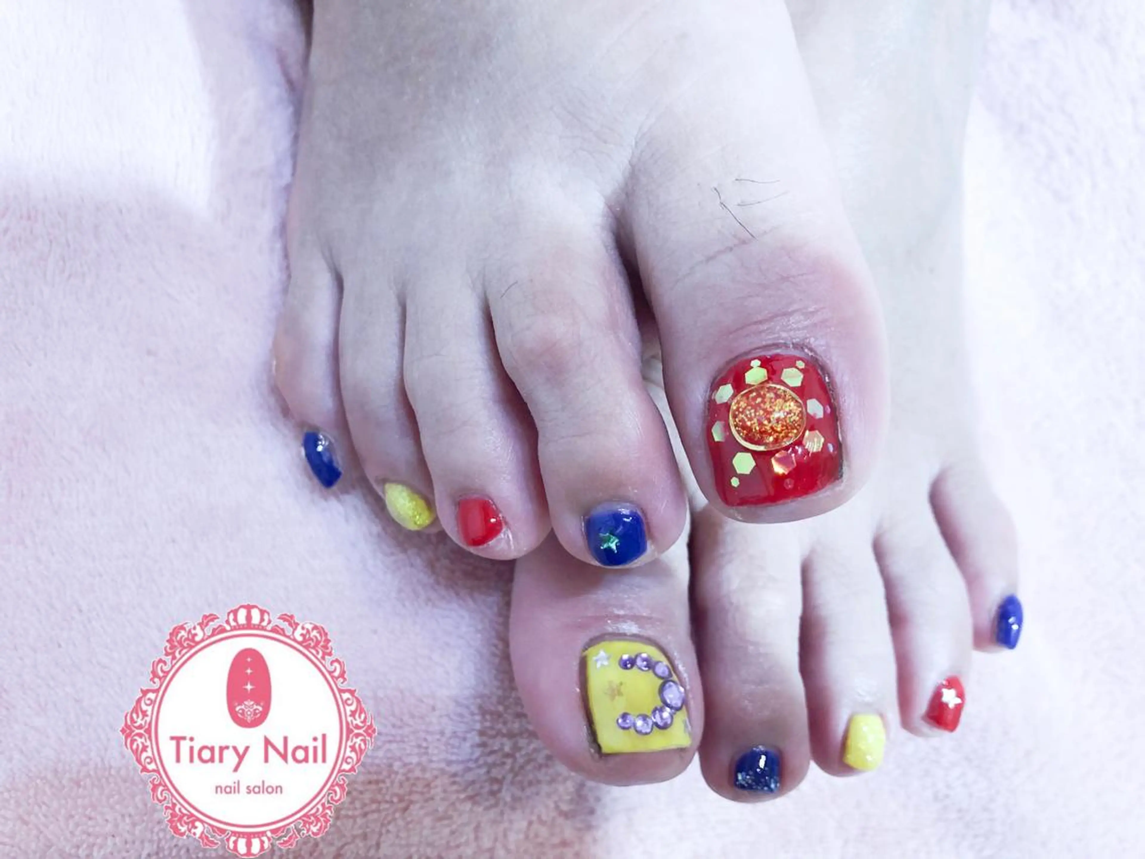 ネイル tiarynail K K🐼のネイルデザイン