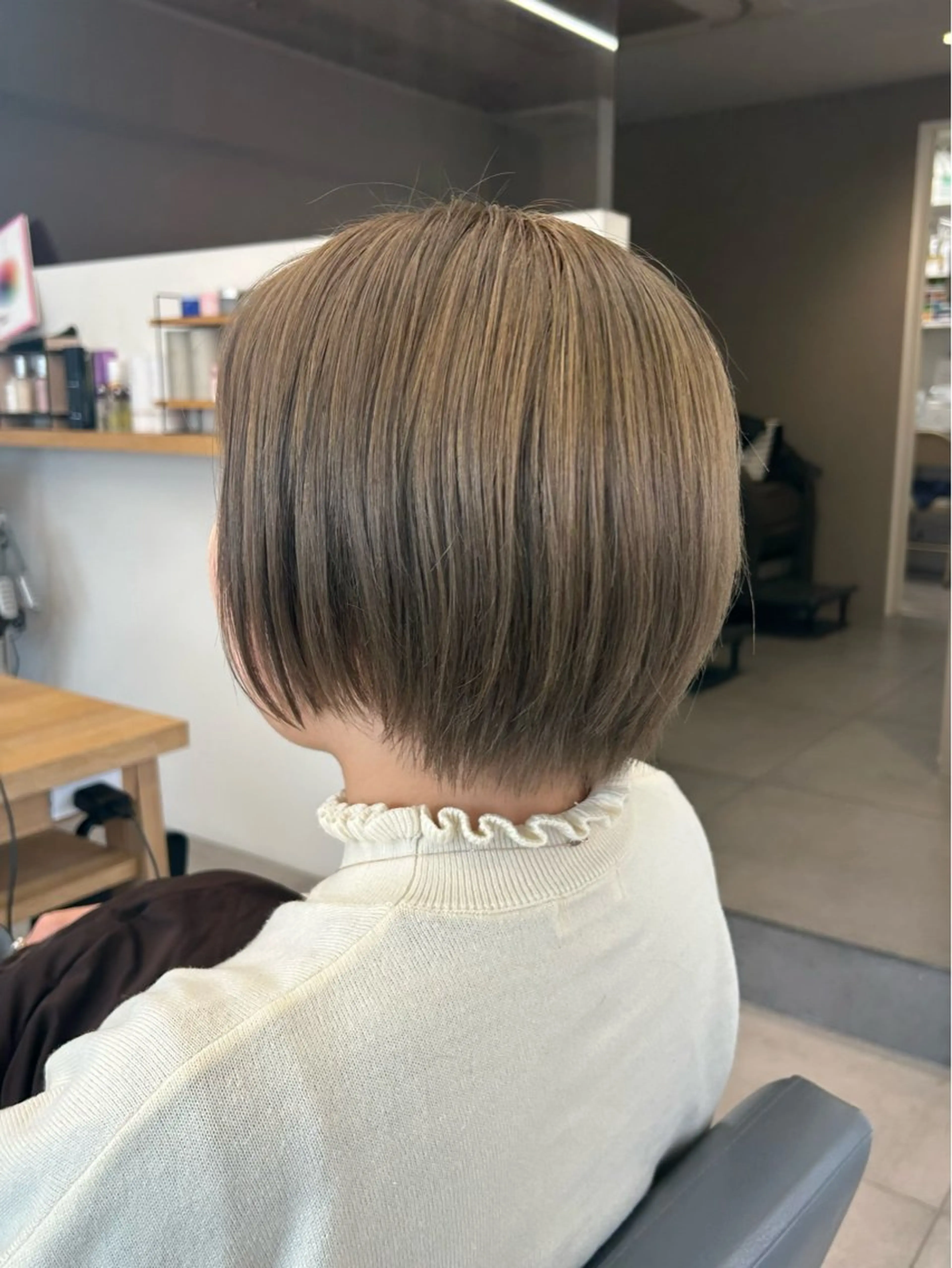 ショート ヘアカラー Ore／Himeka 🌷レディースのヘアスタイル