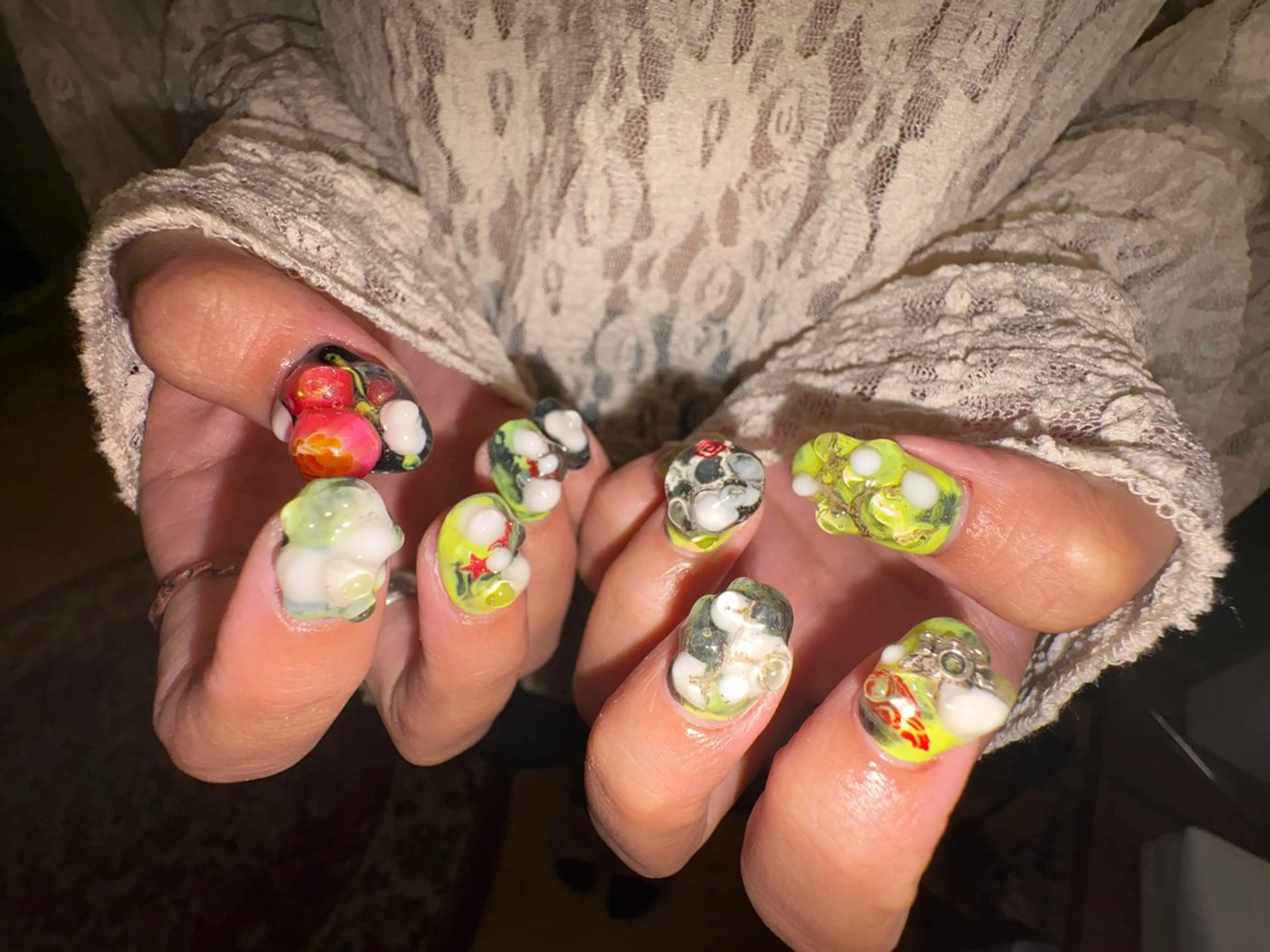 ネイル ハンドネイル ハンドケア 爪神所属・＊爪神＊ 珠裕‪ miyuのネイルデザイン