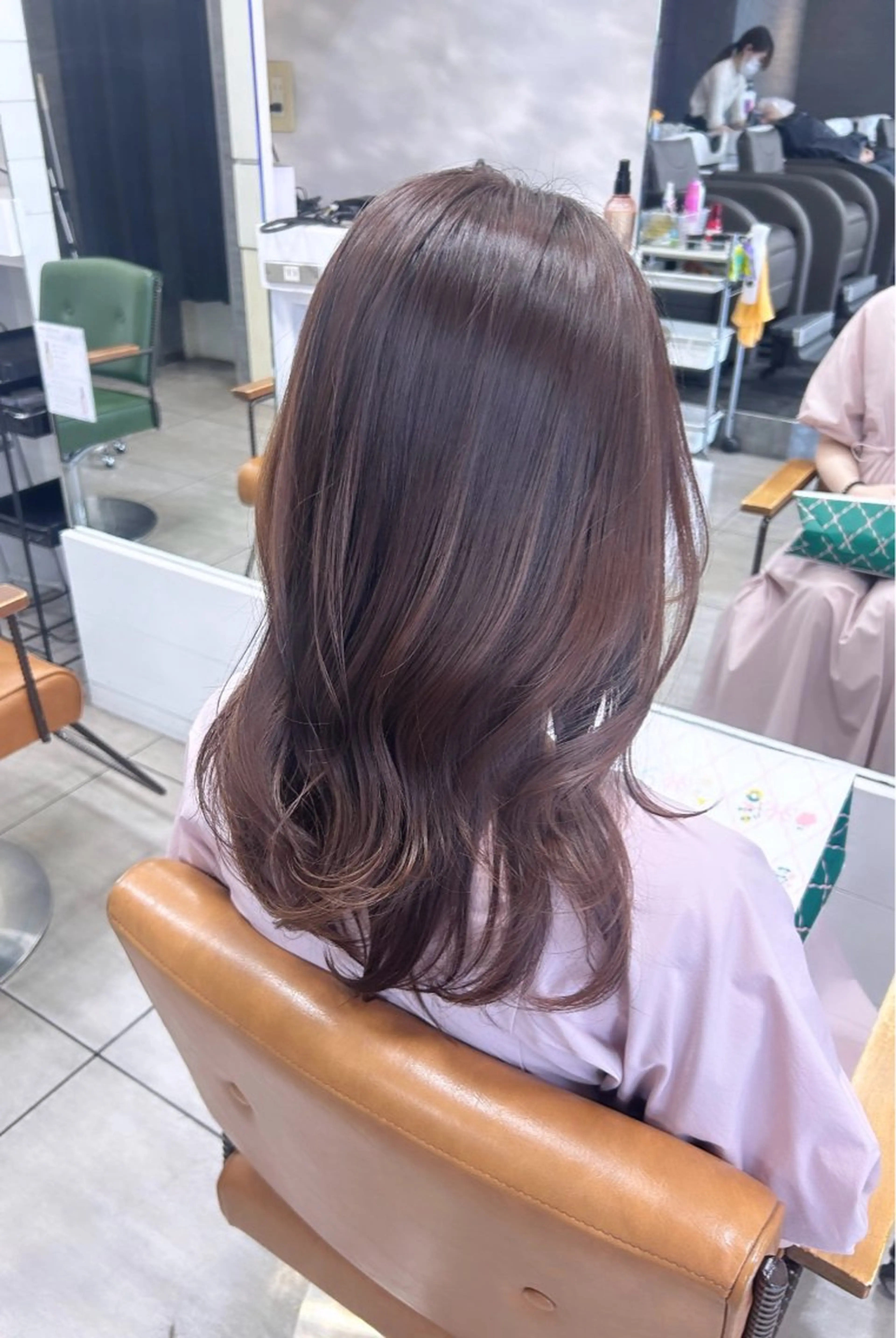 ミディアム カット ヘアカラー 🫧艶髪カラー🫧 森本くるみのヘアスタイル