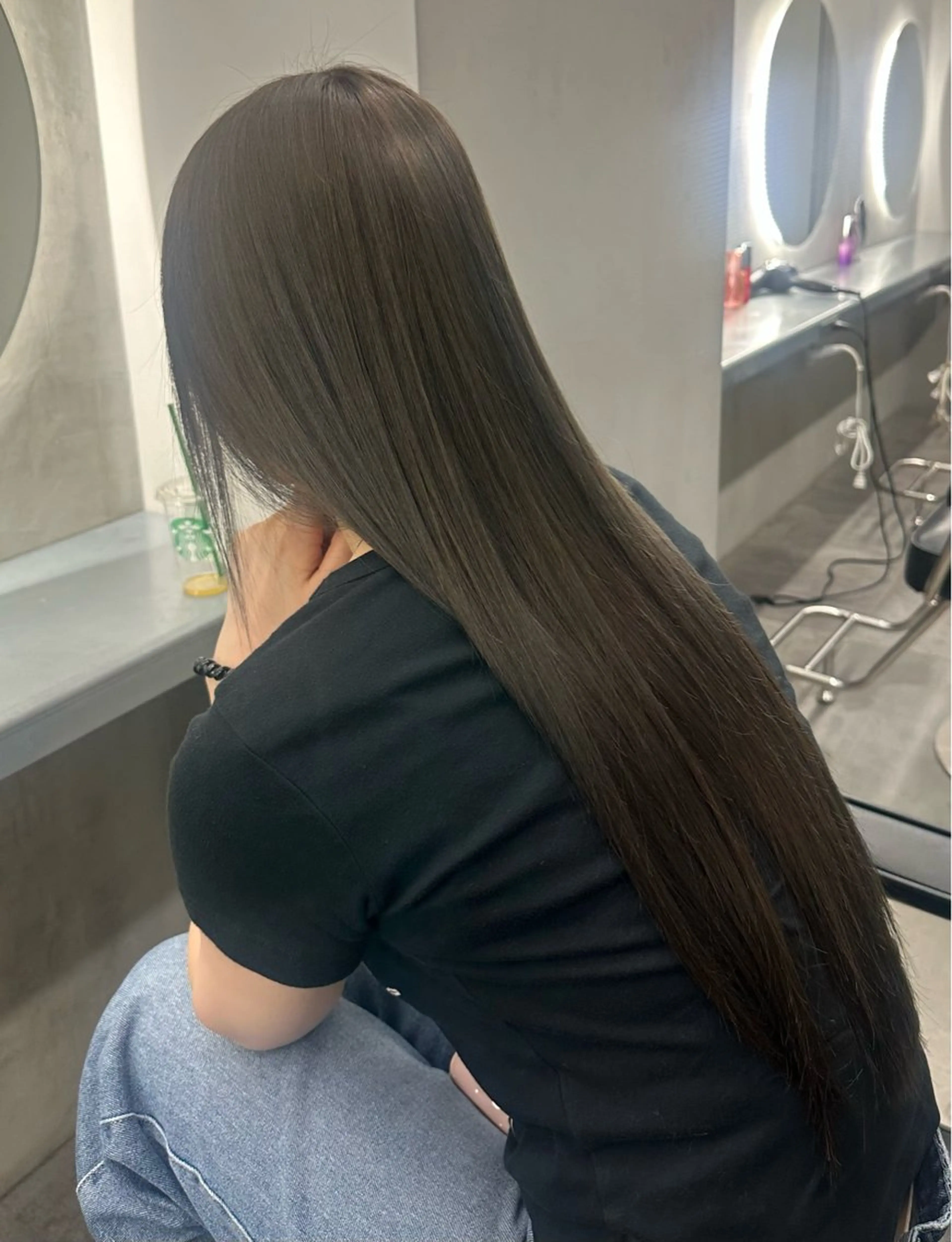 ロング カラー 透明感カラー グレージュ/あいのヘアスタイル