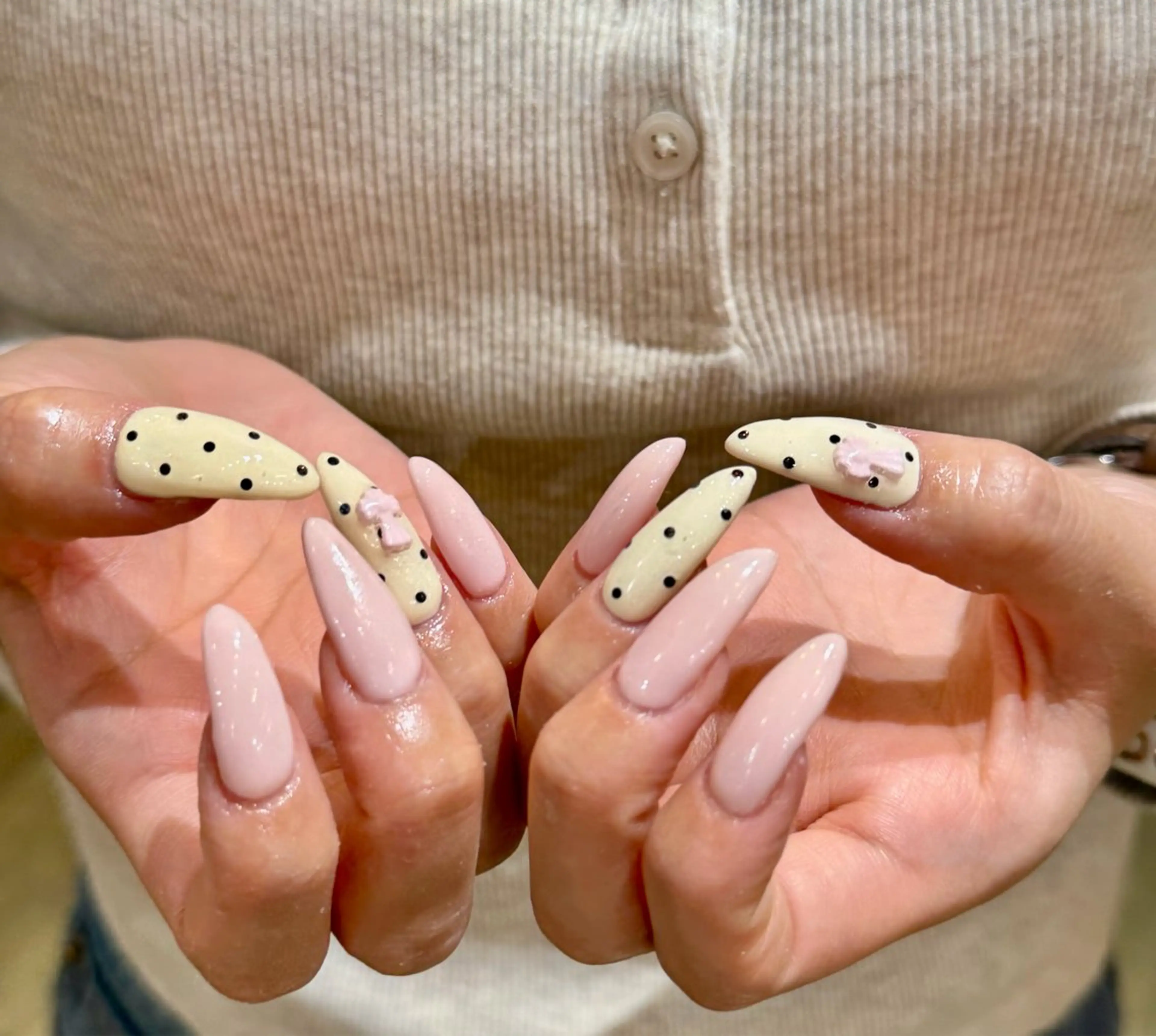 ネイル ハンドネイル 新井 風花のネイルデザイン