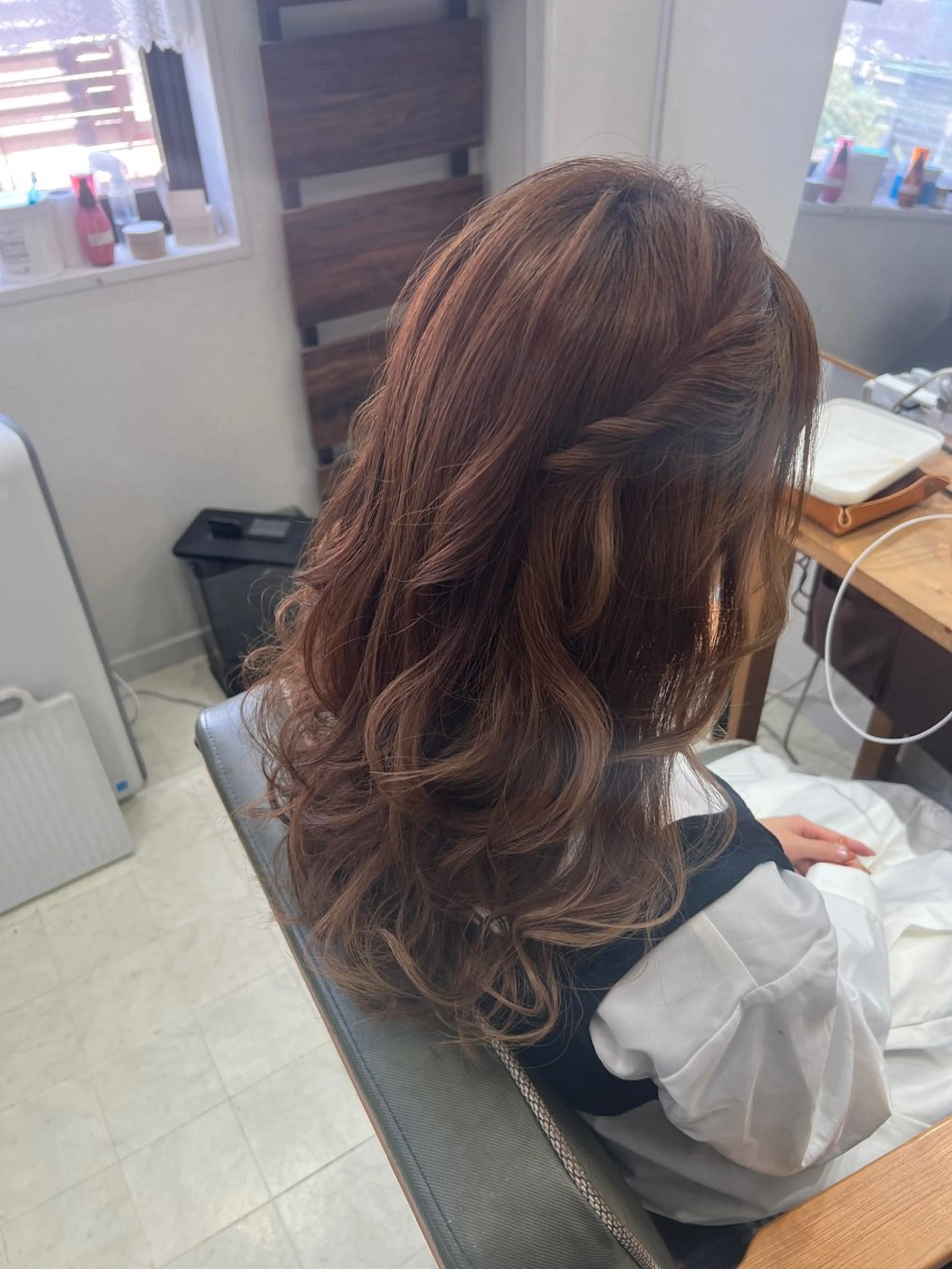 ロング ヘアアレンジ 山室 敬義のヘアスタイル