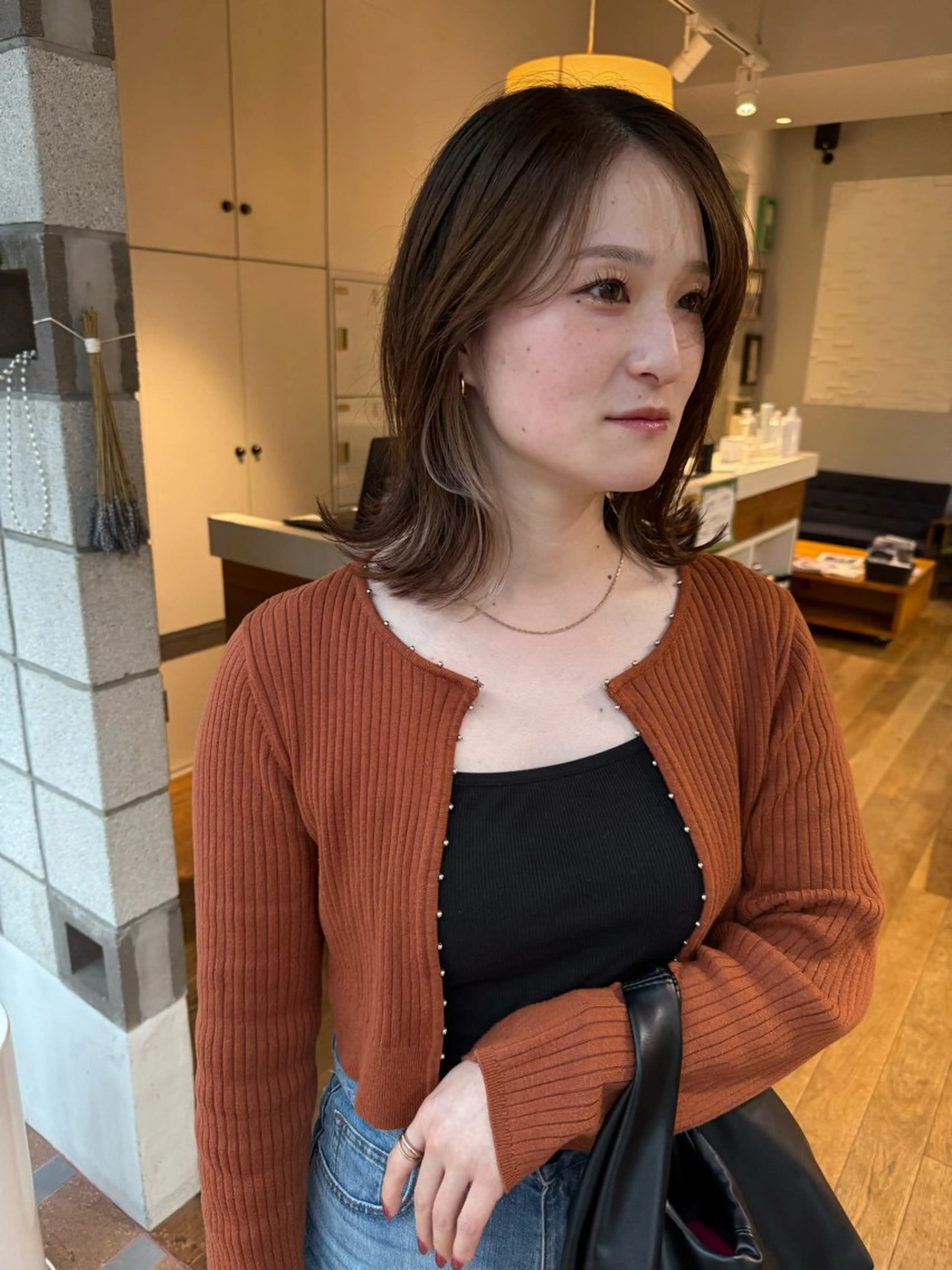 セミロング ボブ カット ヘアカラー トリートメント 松本  夏海のヘアスタイル
