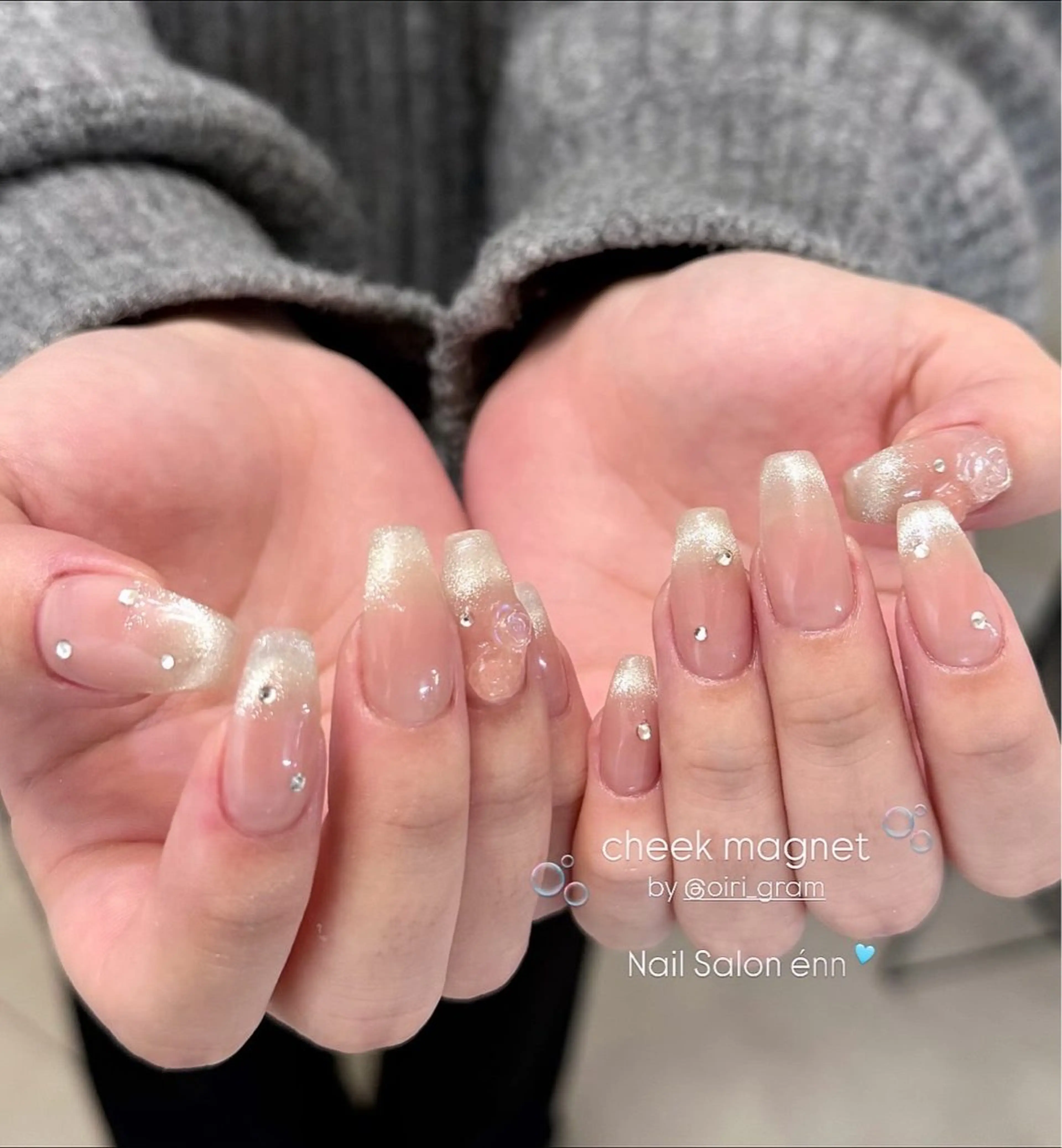 ネイル チークネイル マグネットネイル ハンドネイル Nail Salon enn所属・🫧RISA🫧 énn |四条烏丸のネイルデザイン