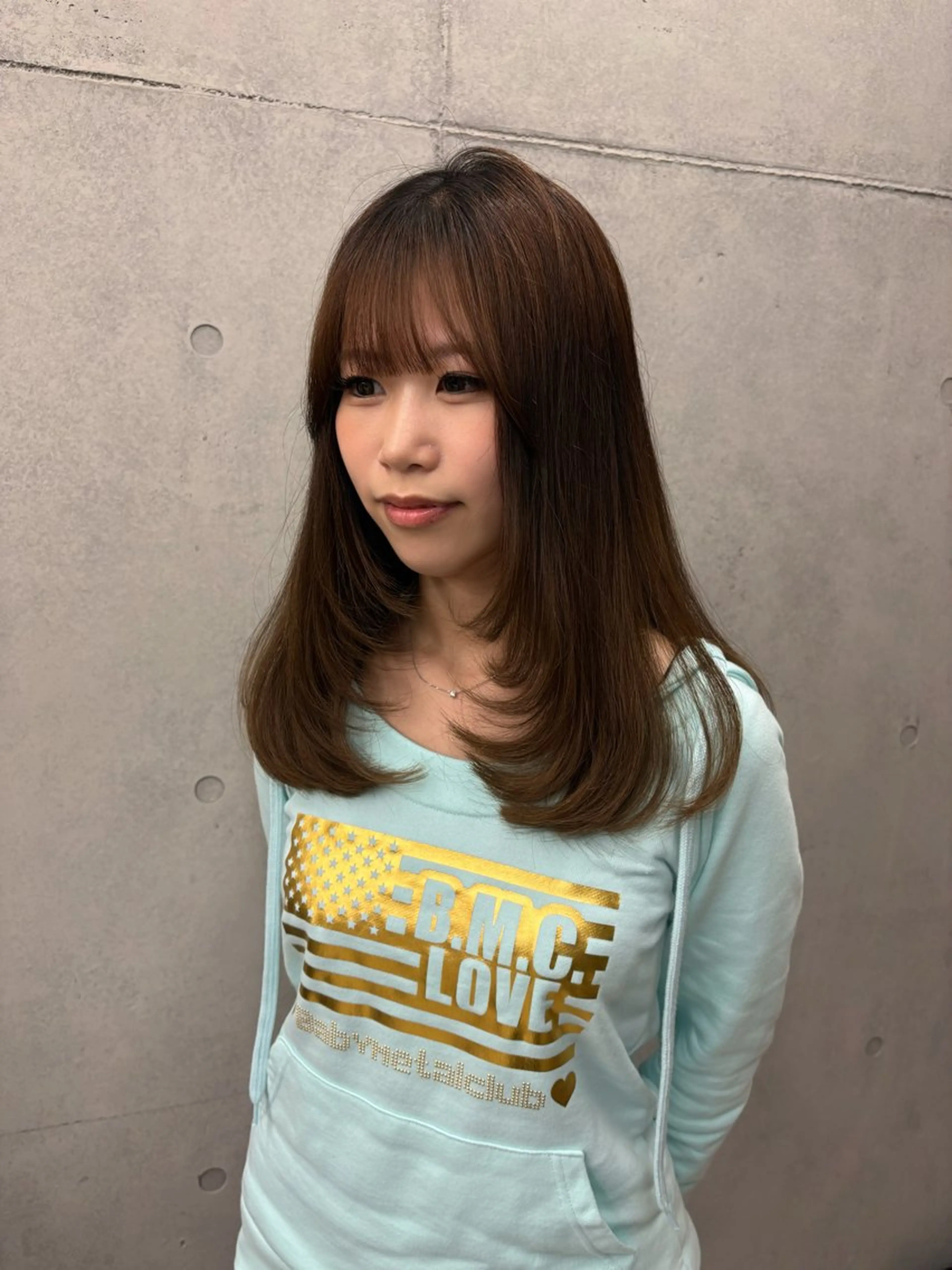 ロング レイヤーカット blink所属・暖色/ブラウン/ 透明感/ゆうかのヘアスタイル