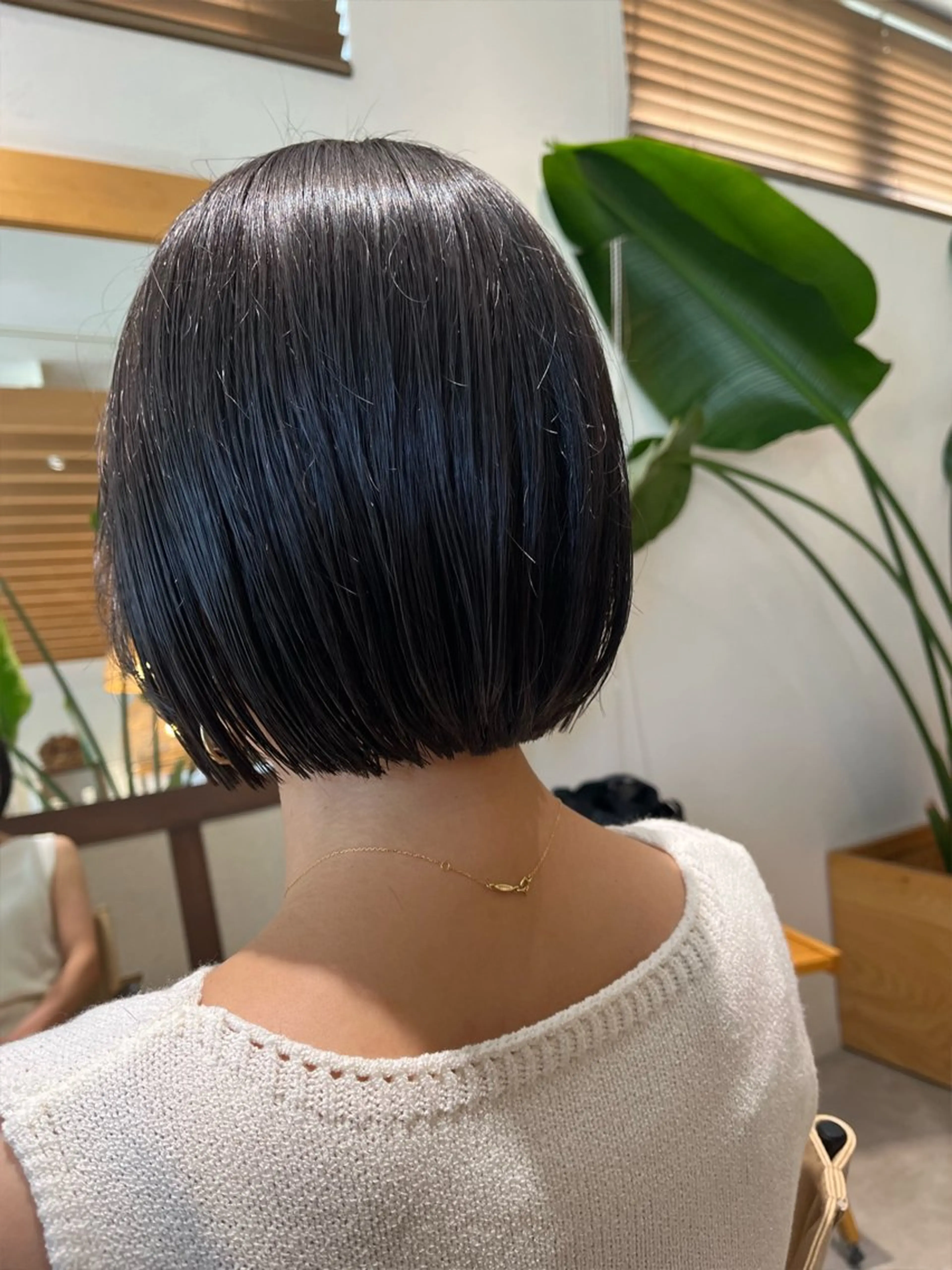 ショート ボブ カット ヘアカラー 和田 琉々香のヘアスタイル