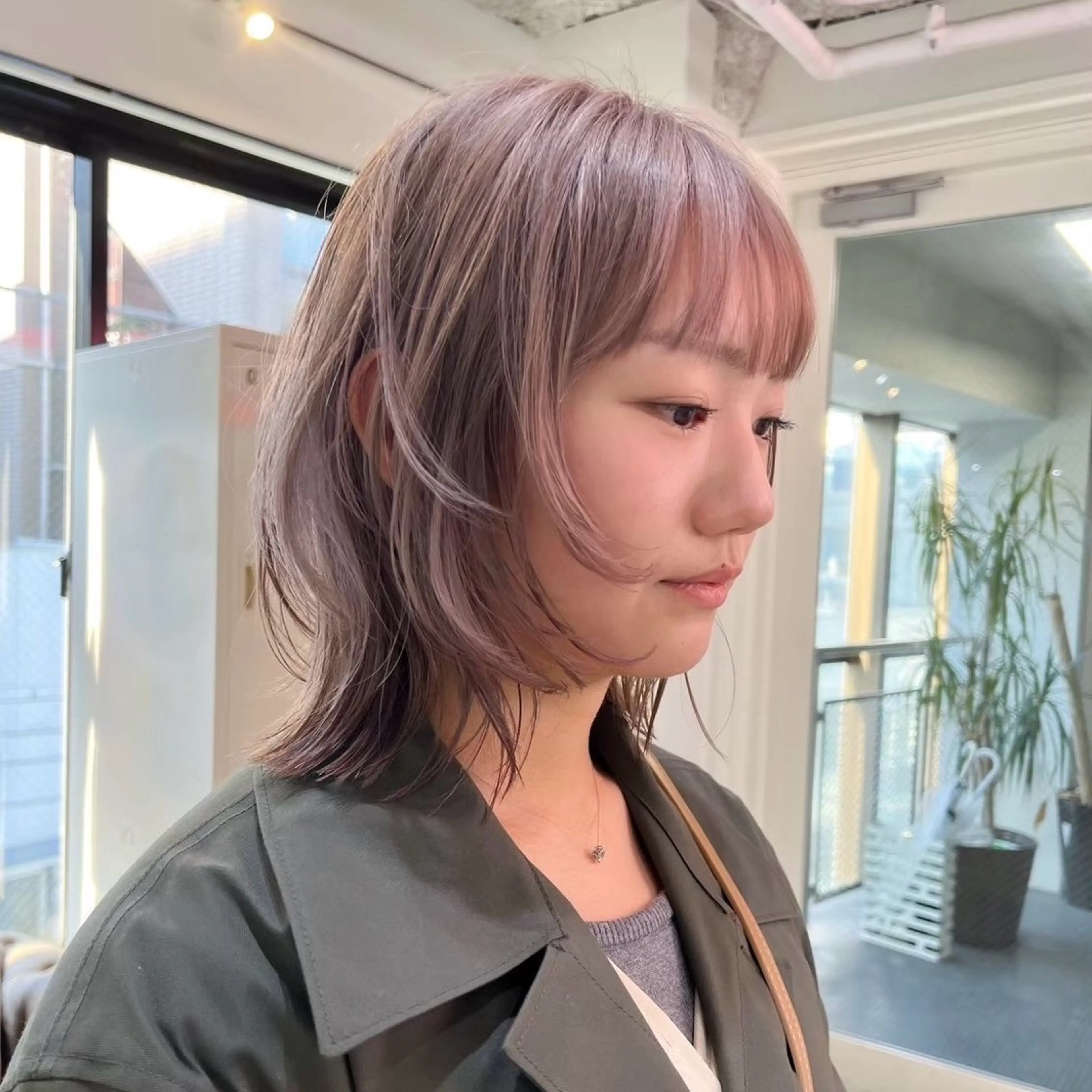 ミディアム ヘアカラー トリートメント 🧚🏻透明感カラー 🫧フウワのヘアスタイル