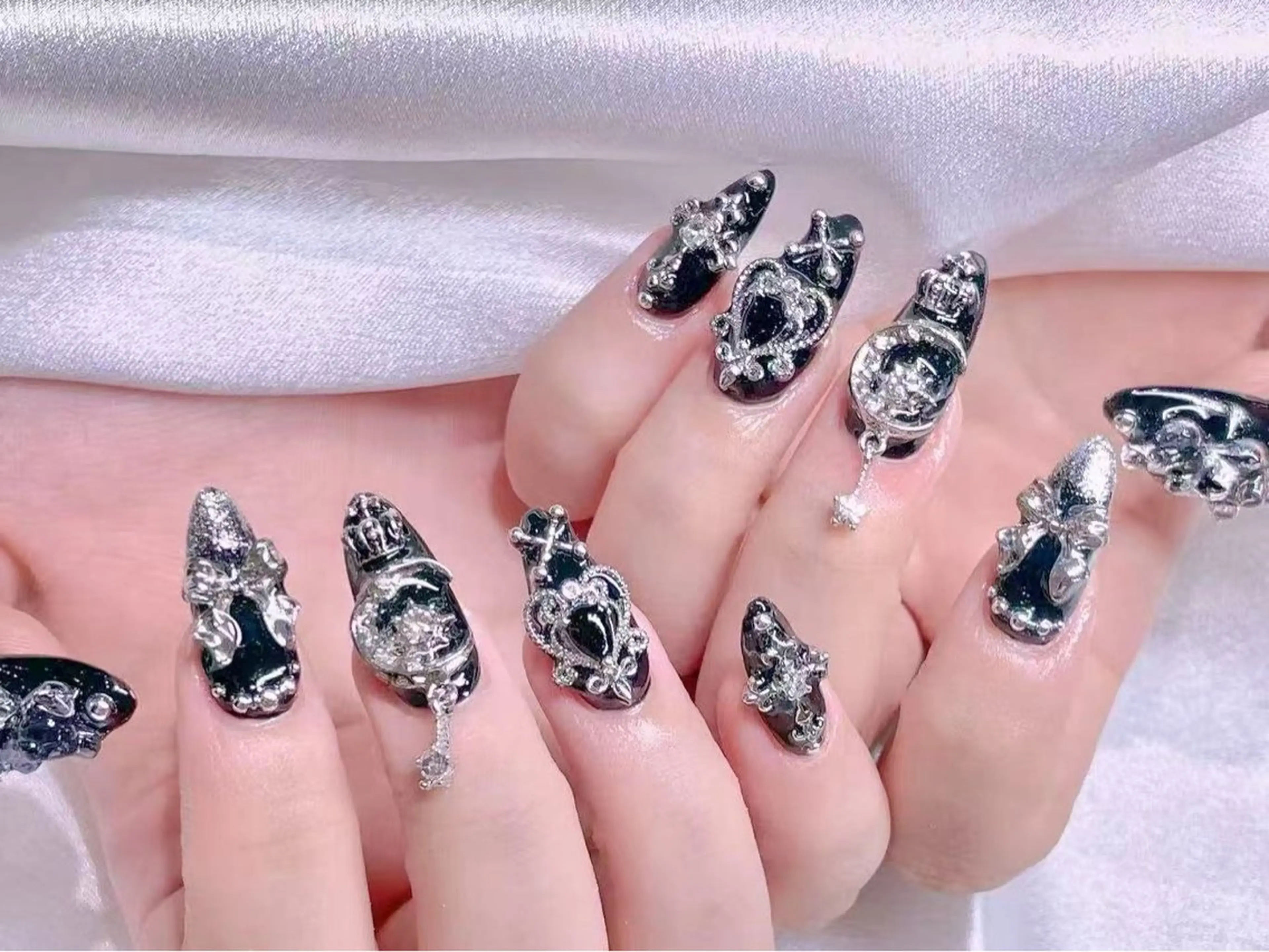 ネイル ハンドネイル リン リンのネイルデザイン