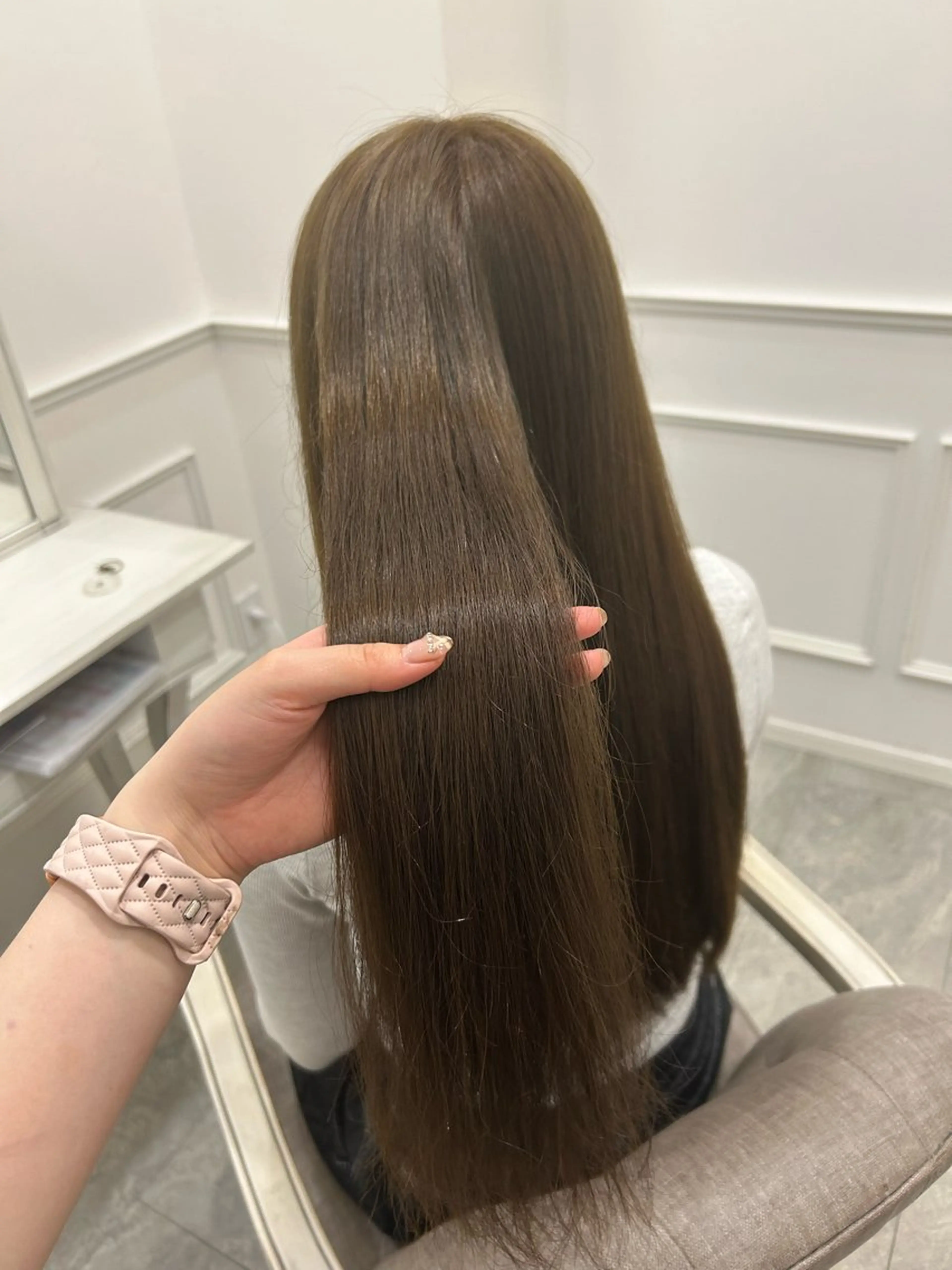 カット+ブリーチなしWカラー+3STEPトリートメントの写真