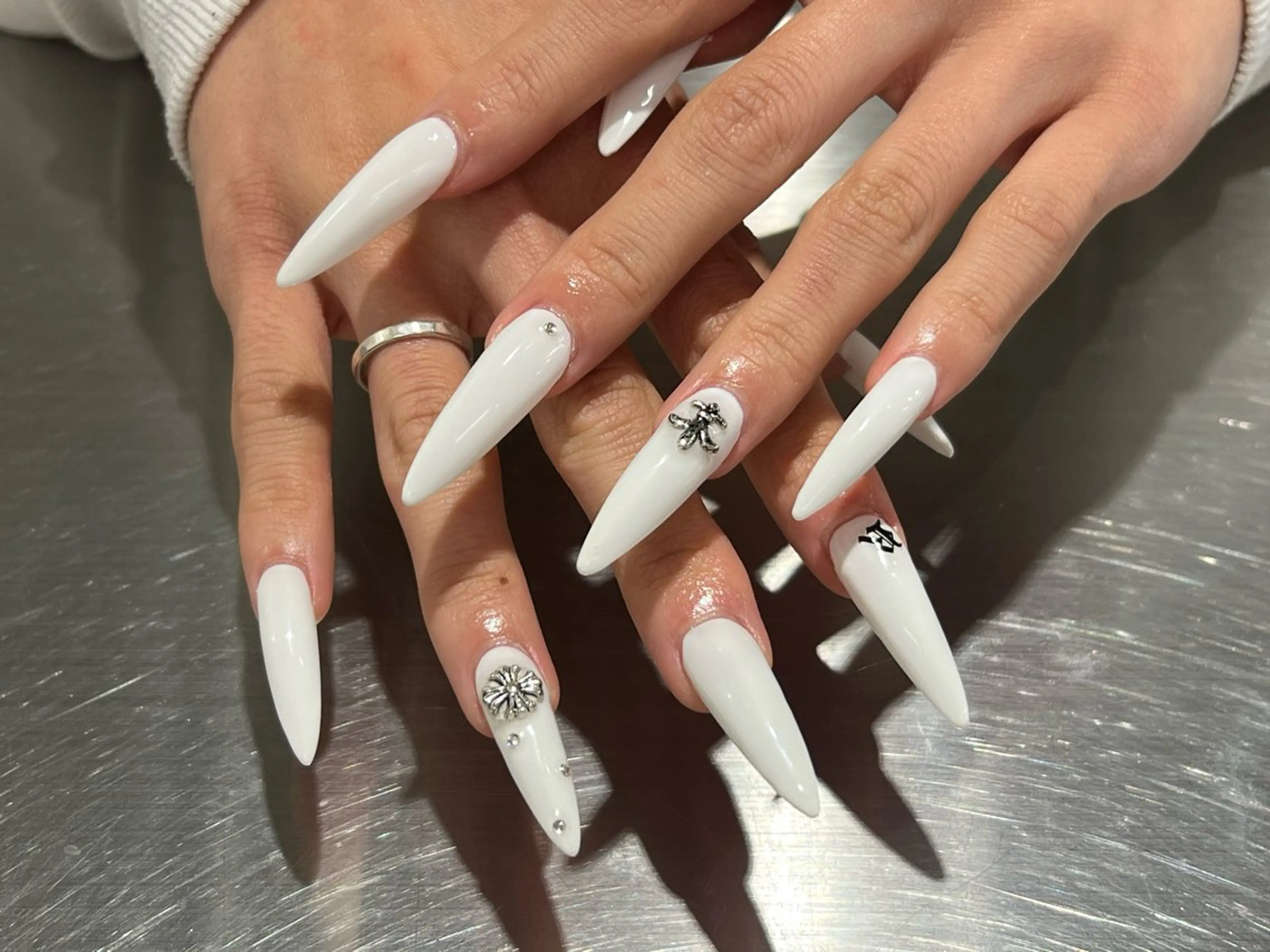 ネイル ハンドネイル nail cute 関谷のネイルデザイン