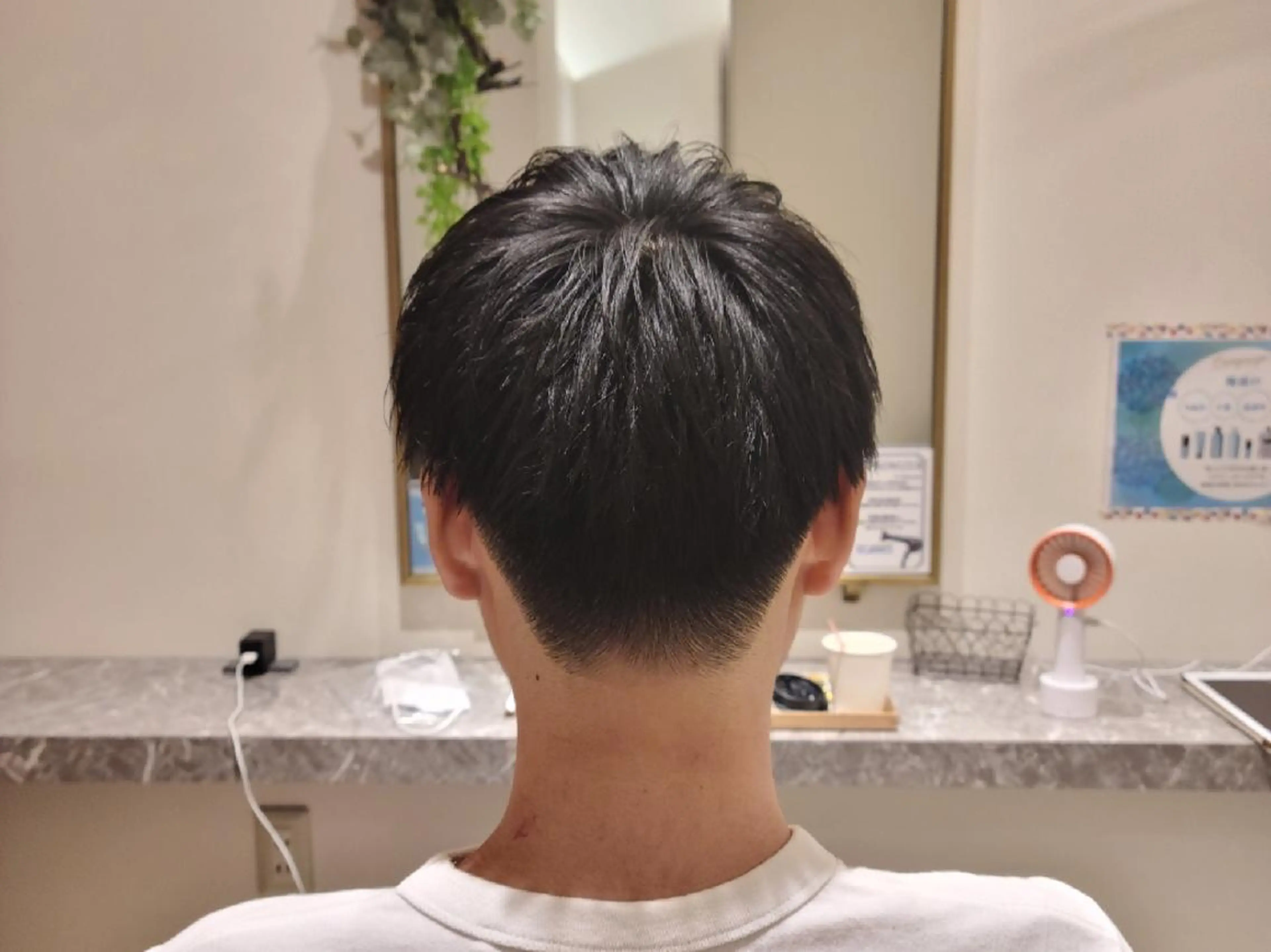 ショート メンズ カット トリートメント 中井 啓悟のヘアスタイル