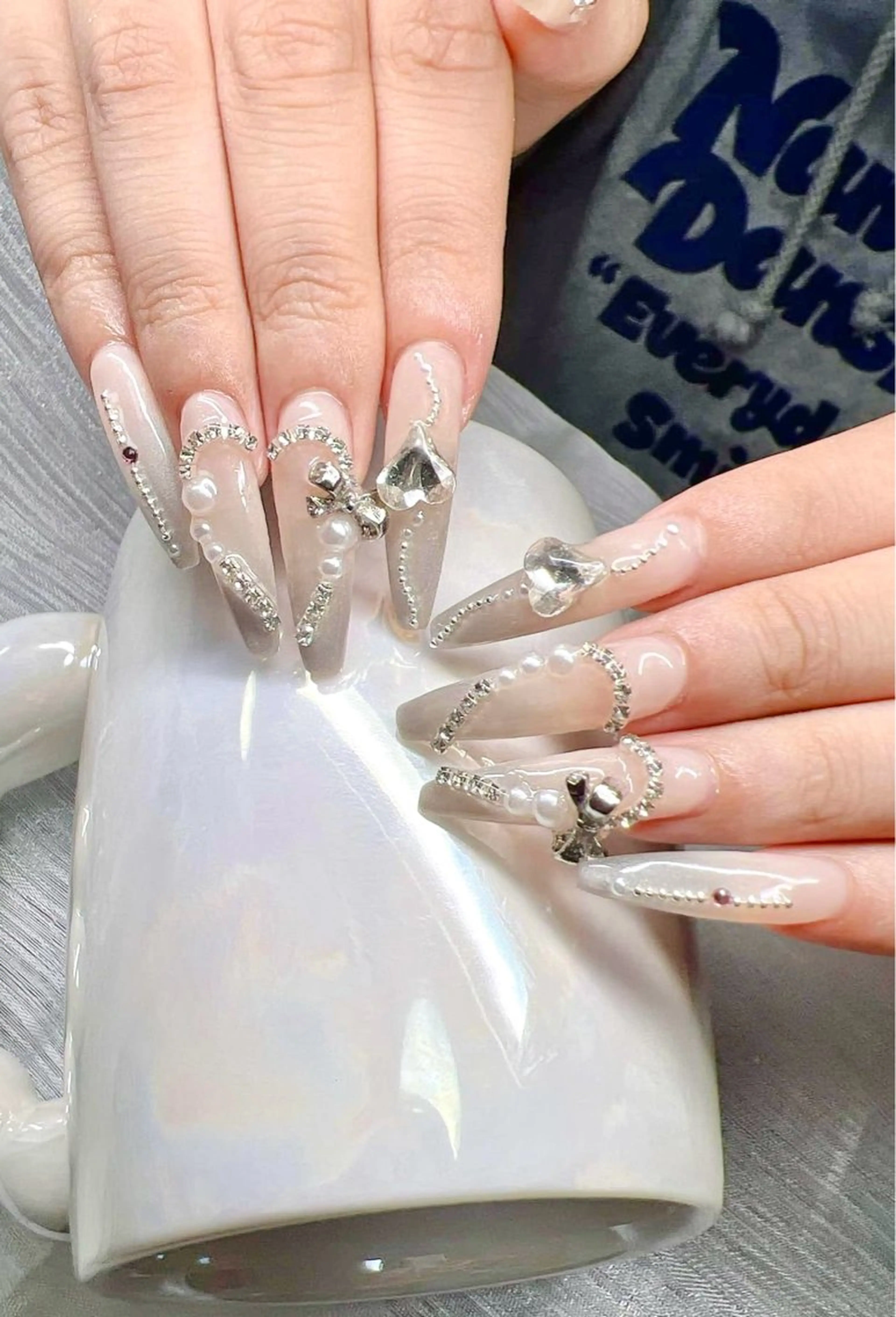 ネイル 長さ出し グラデーション キラキラネイル マグネットネイル ミラーネイル Lee Nails チップ長さだし専門店のネイルデザイン