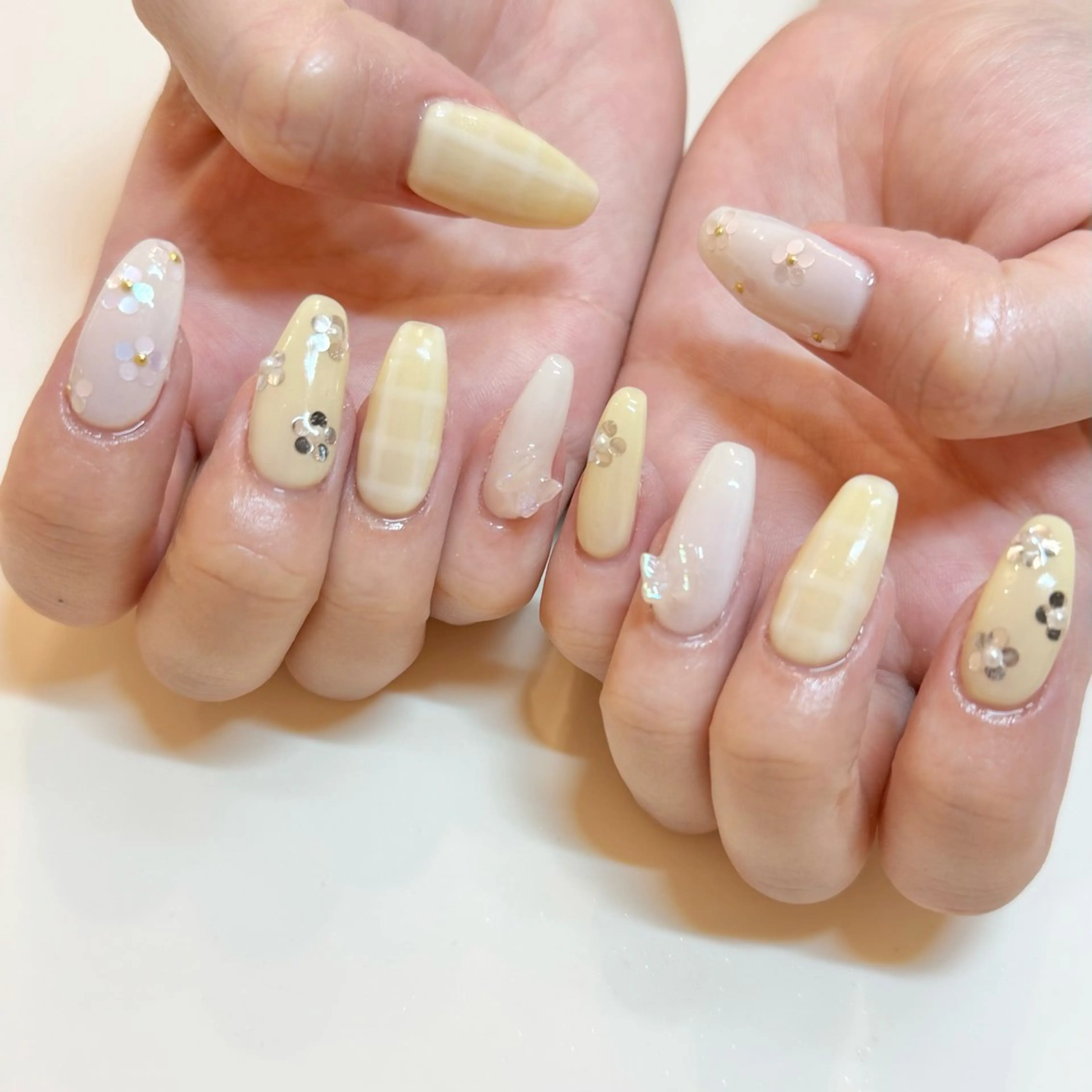 ネイル ハンドネイル 藤原 みゆのネイルデザイン