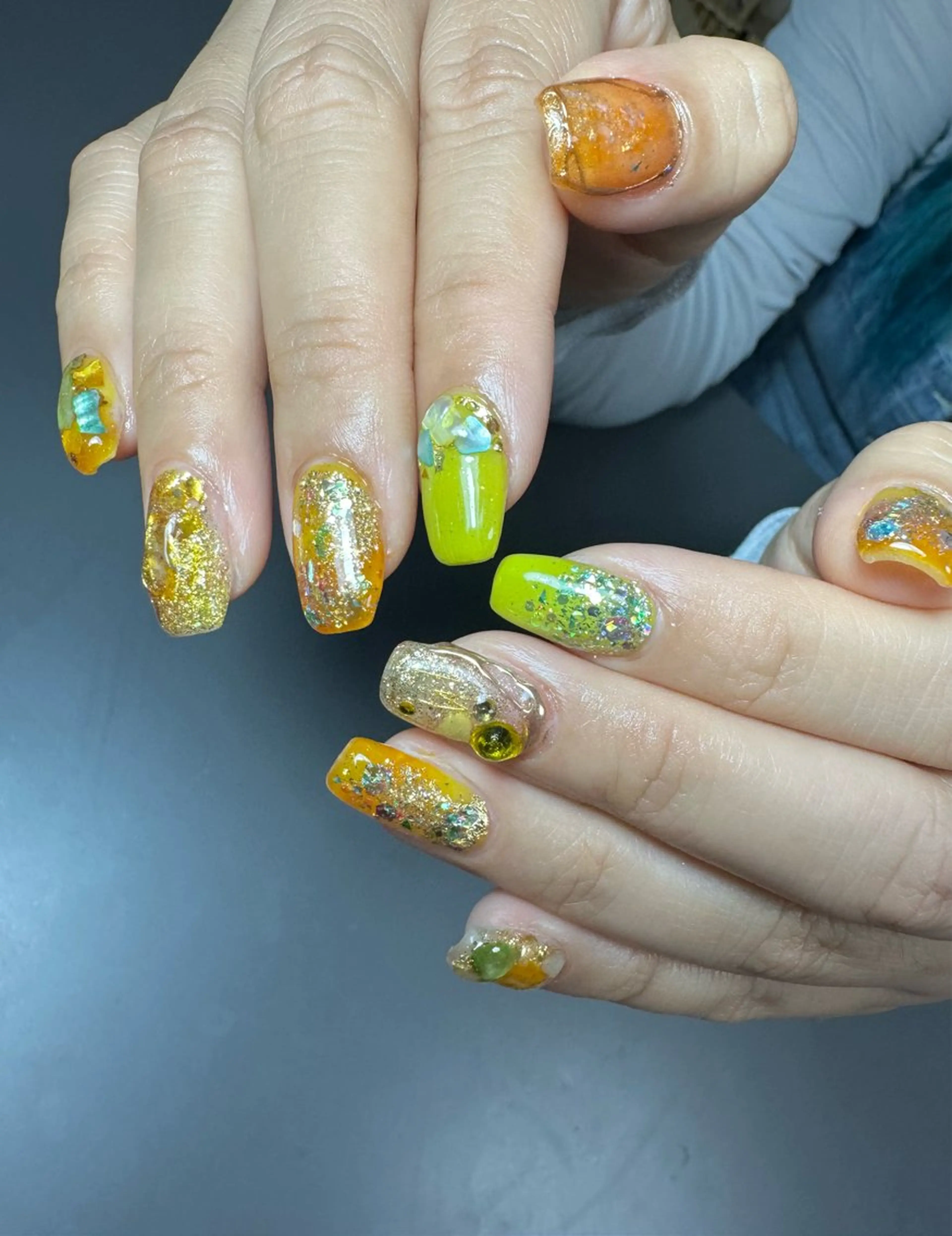 ネイル 12 designのネイルデザイン