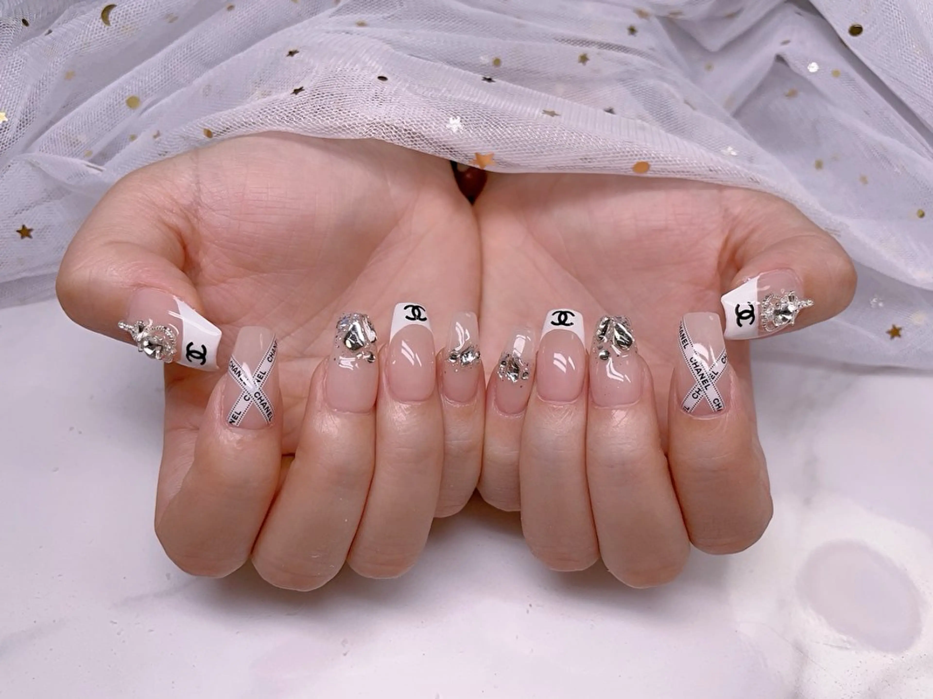 ネイル アートネイル 持ち込み ネイルチップ EMILIO NAIL所属・スカルプ専門店長さ だしエミリオ ネイルのネイルデザイン