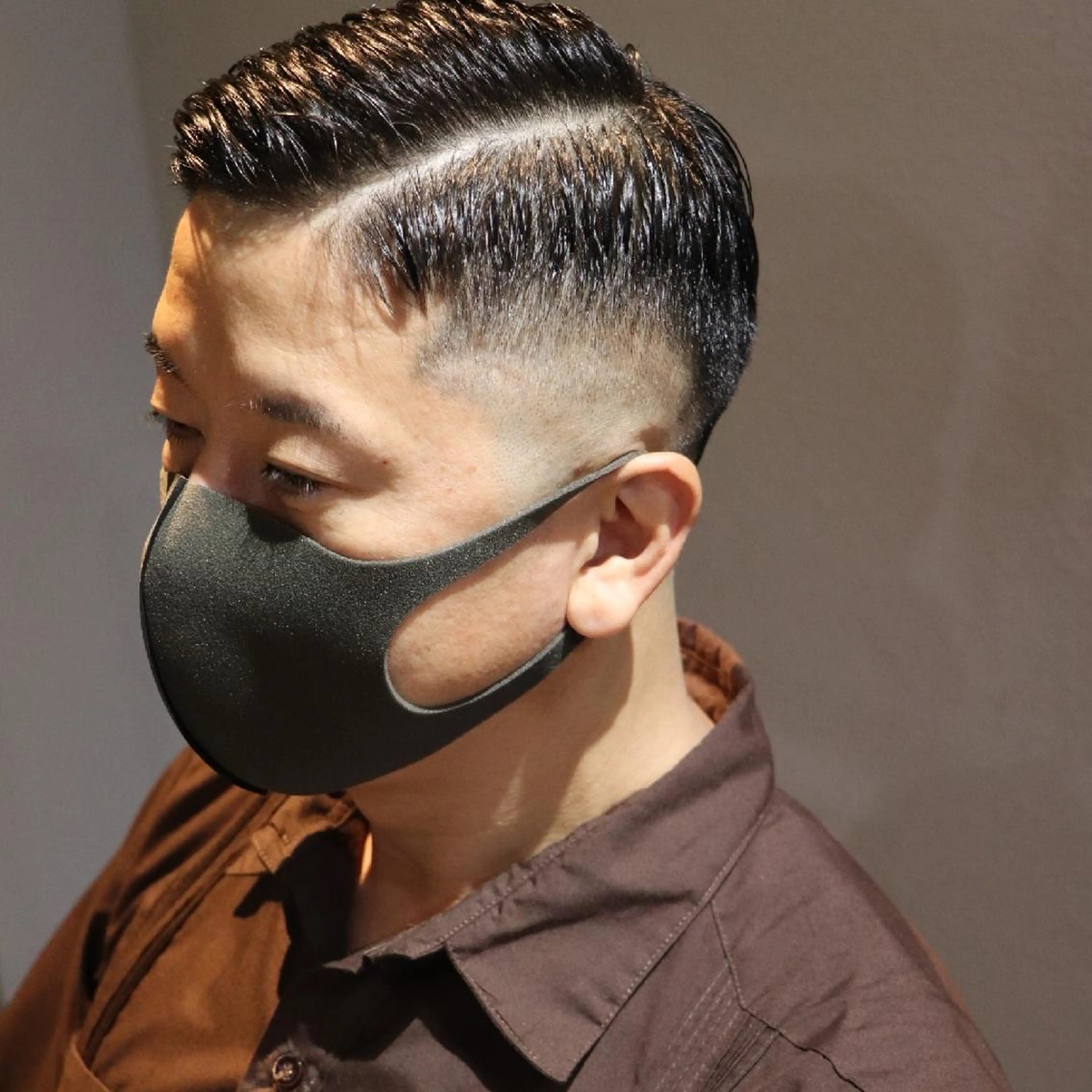 メンズ ショート フェードカット スキンフェード 川端 智治のヘアスタイル