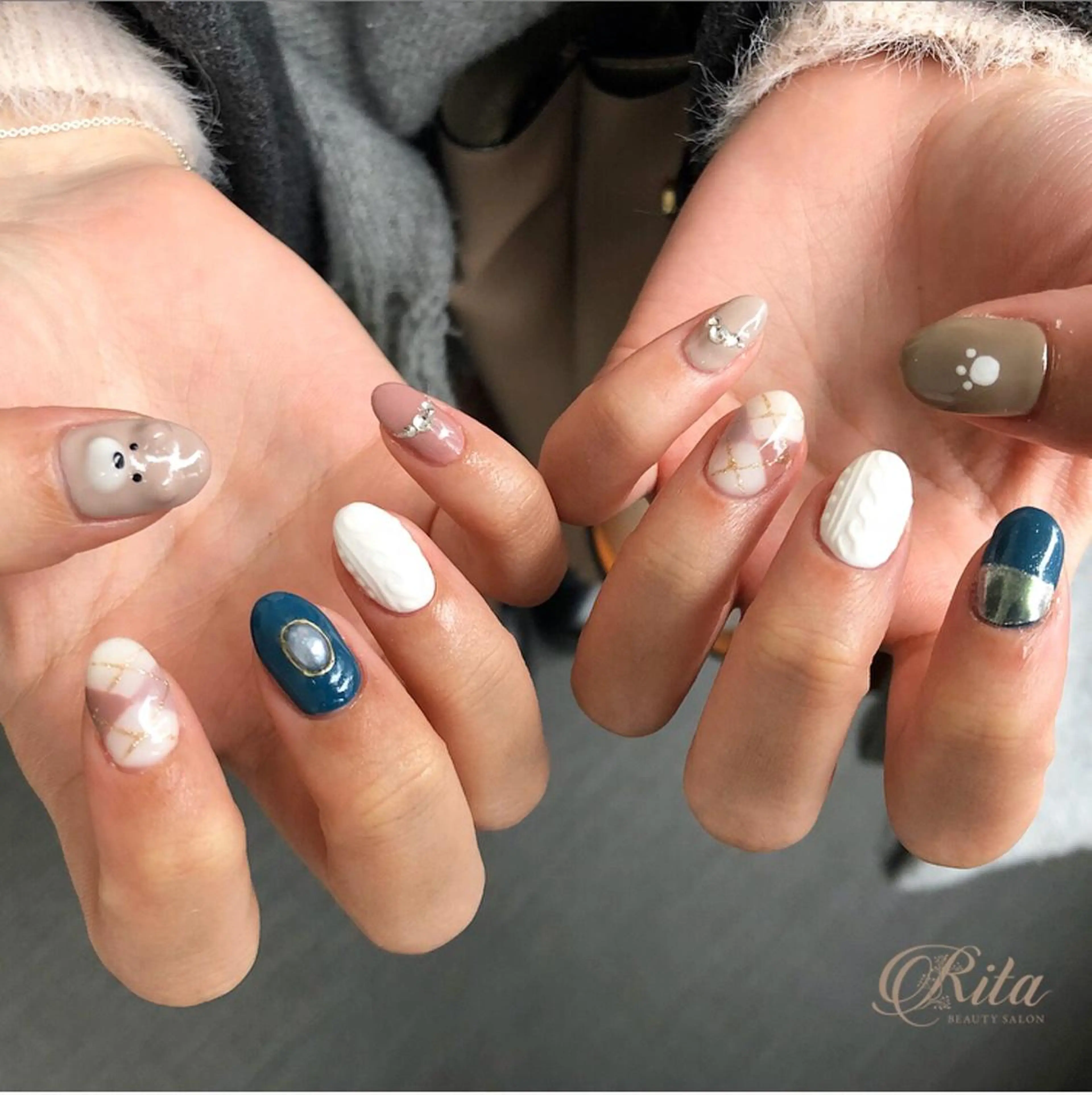 ネイル Rio 𓍼のネイルデザイン