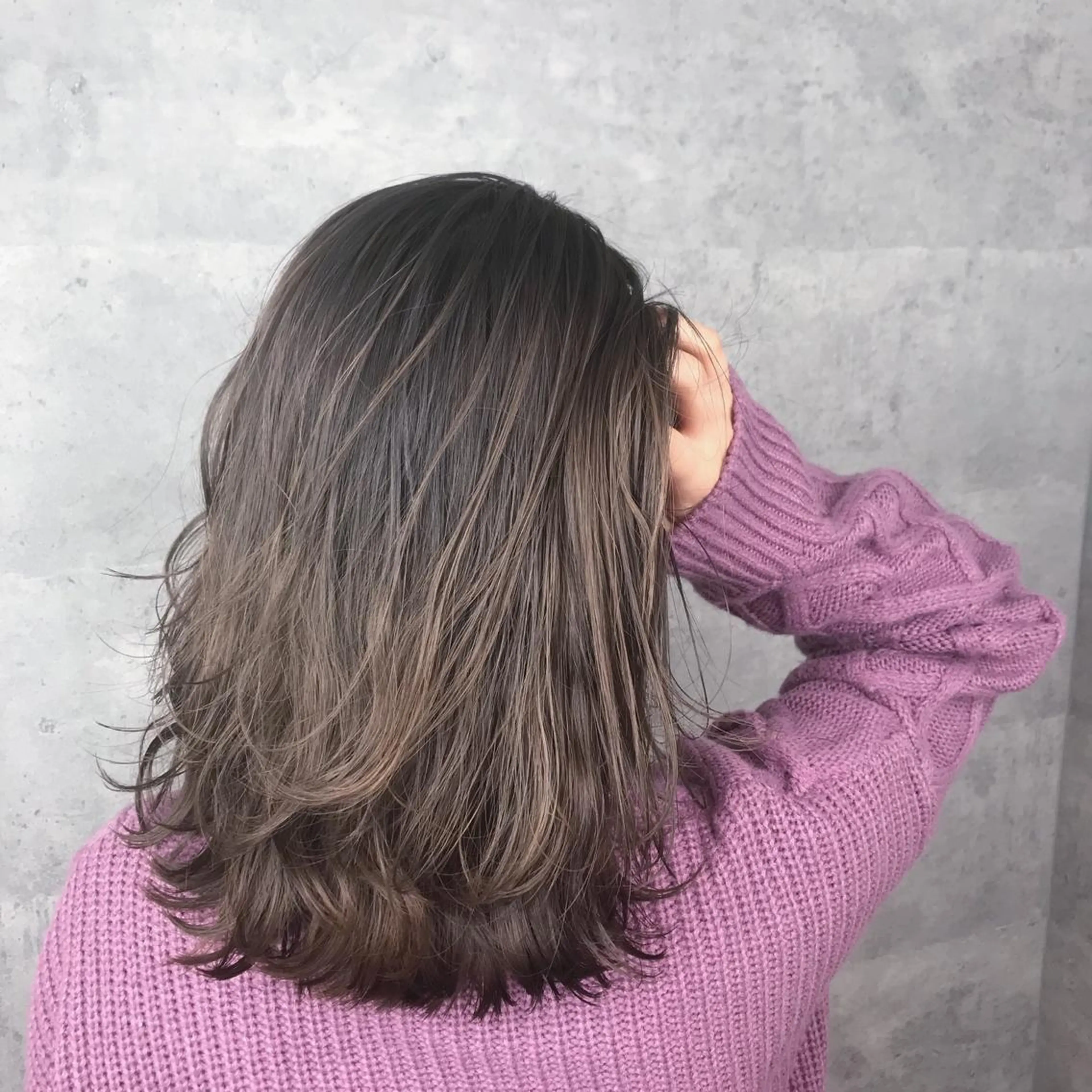 ミディアム カラー _WHITE芝本 賢吾【天王寺店】のヘアスタイル